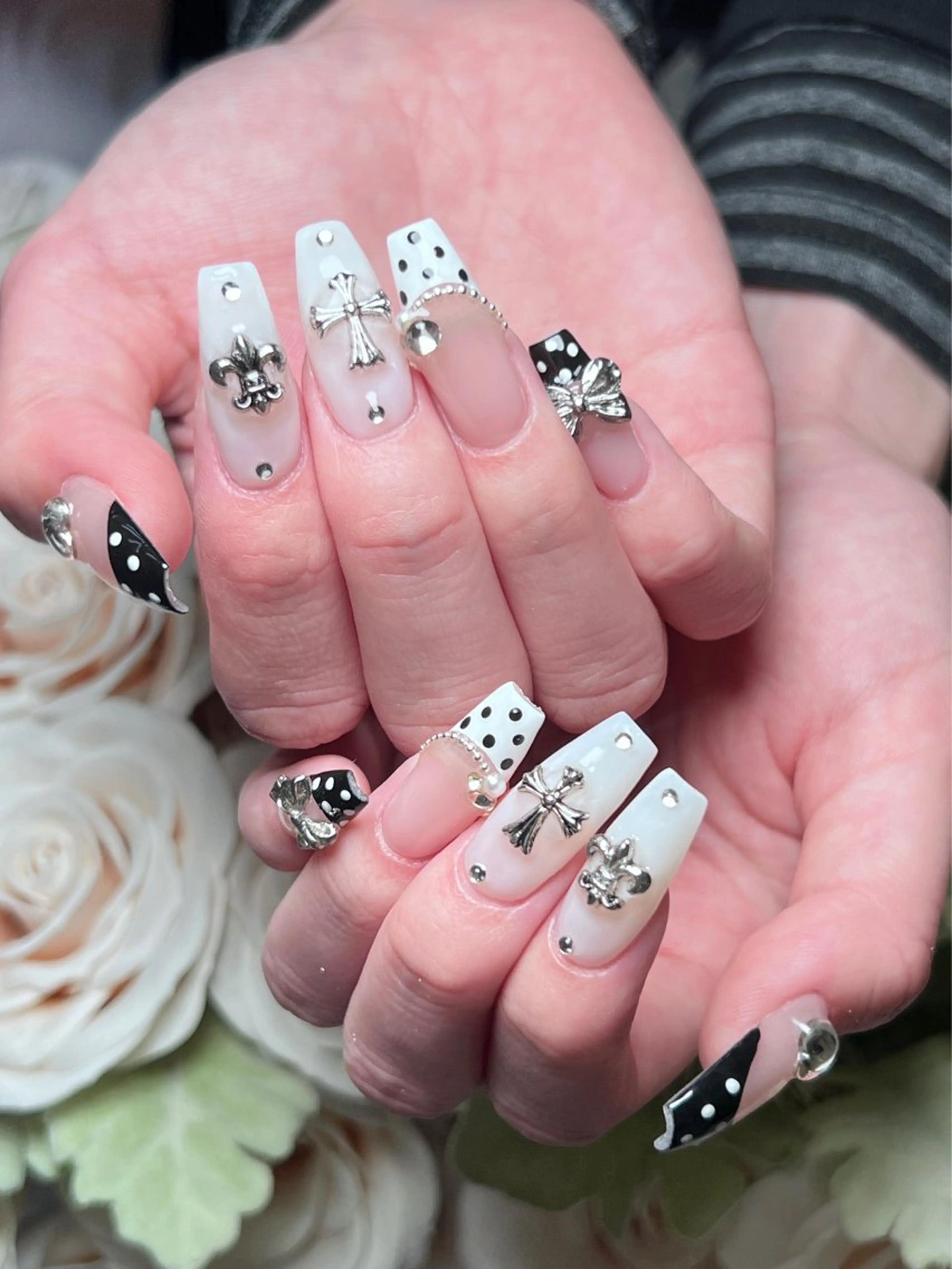 ネイル ロングネイル マグネットネイル 持ち込み ワンカラーネイル スカルプネイル ハンドネイル Painty nailのネイルデザイン