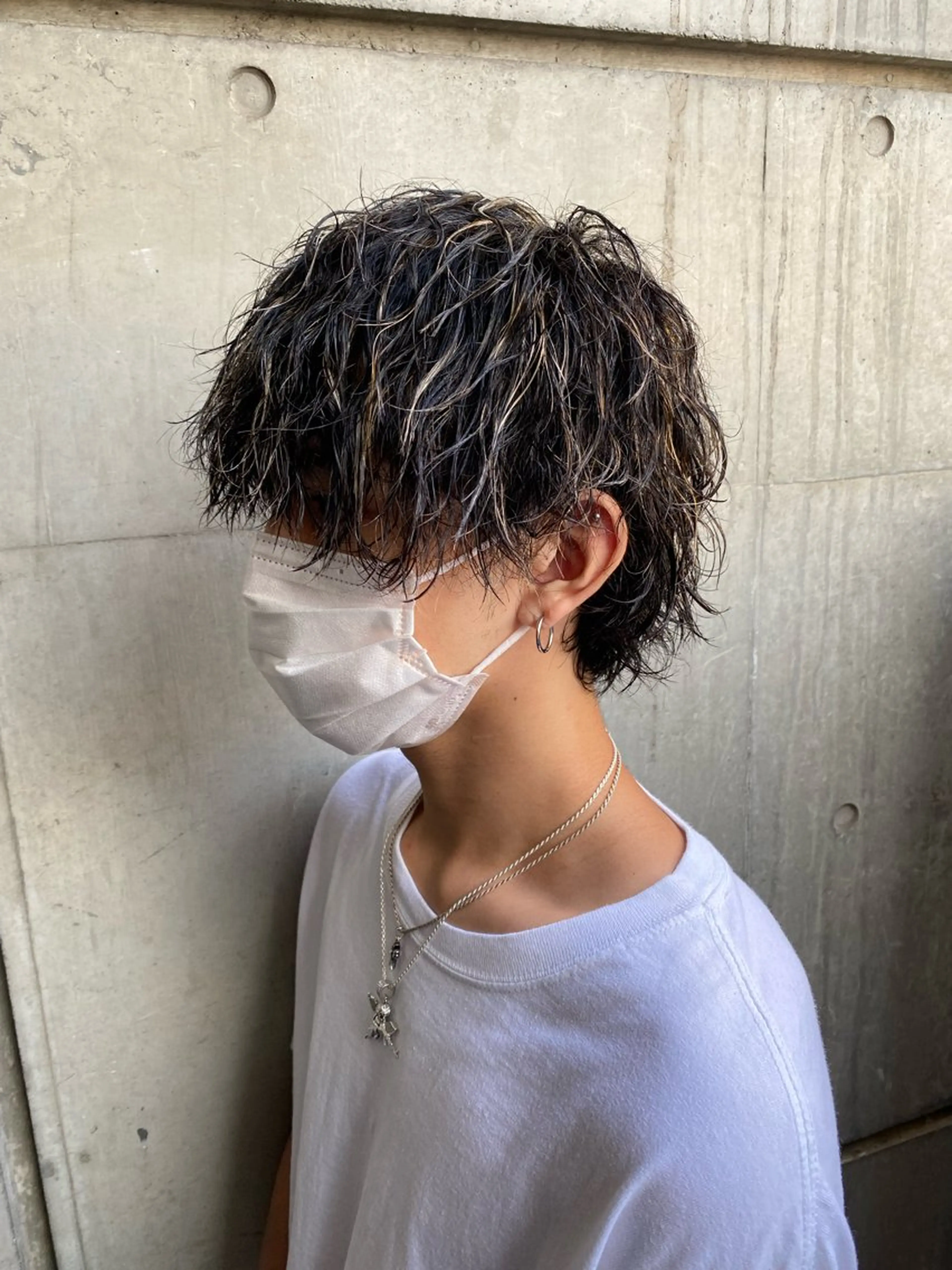 ショート カラー メンズ メンズブリーチ フェードカット メンズ韓国風 メンズメッシュ マッシュ カット ヘアカラー フェザーショート⚡️ REONのヘアスタイル