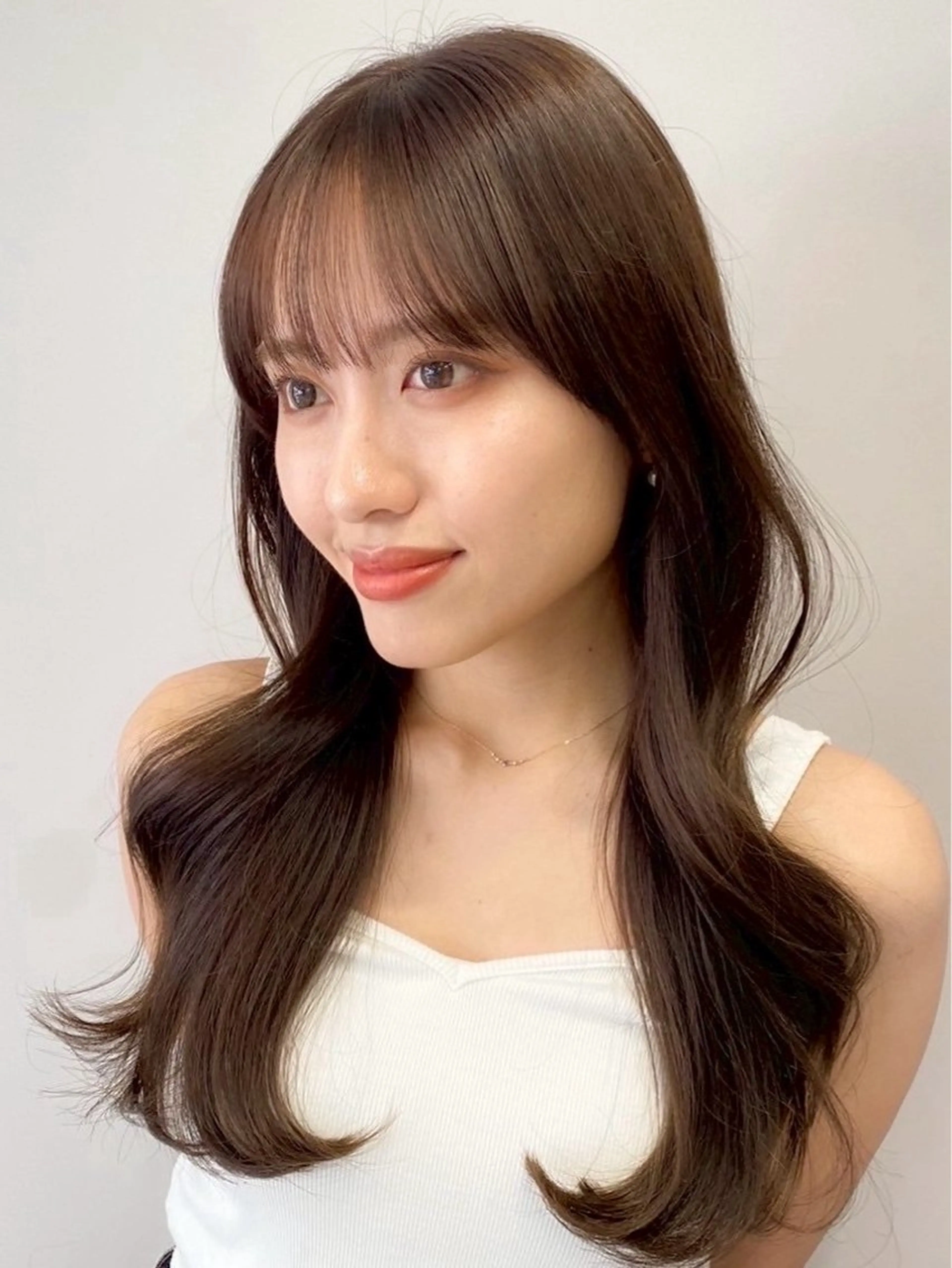 セミロング ボブ 顔まわりレイヤー ハッシュカット 髪質改善 韓国風ヘア 立川レイヤー 透明感カラーaoiのヘアスタイル