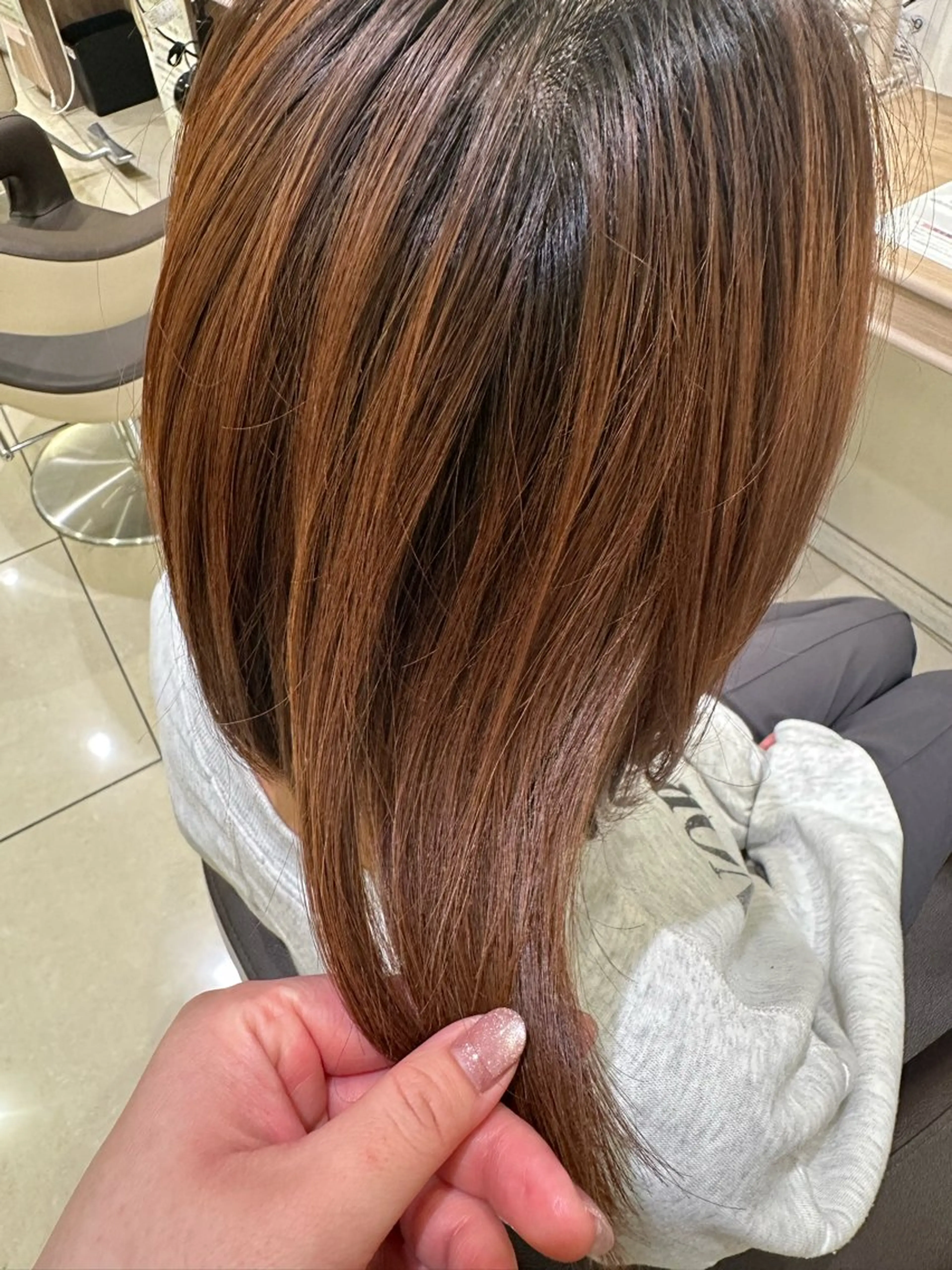 セミロング カラー ブラウンカラー ヘアカラー Miyu🦄ash メンズカット/まつげのヘアスタイル