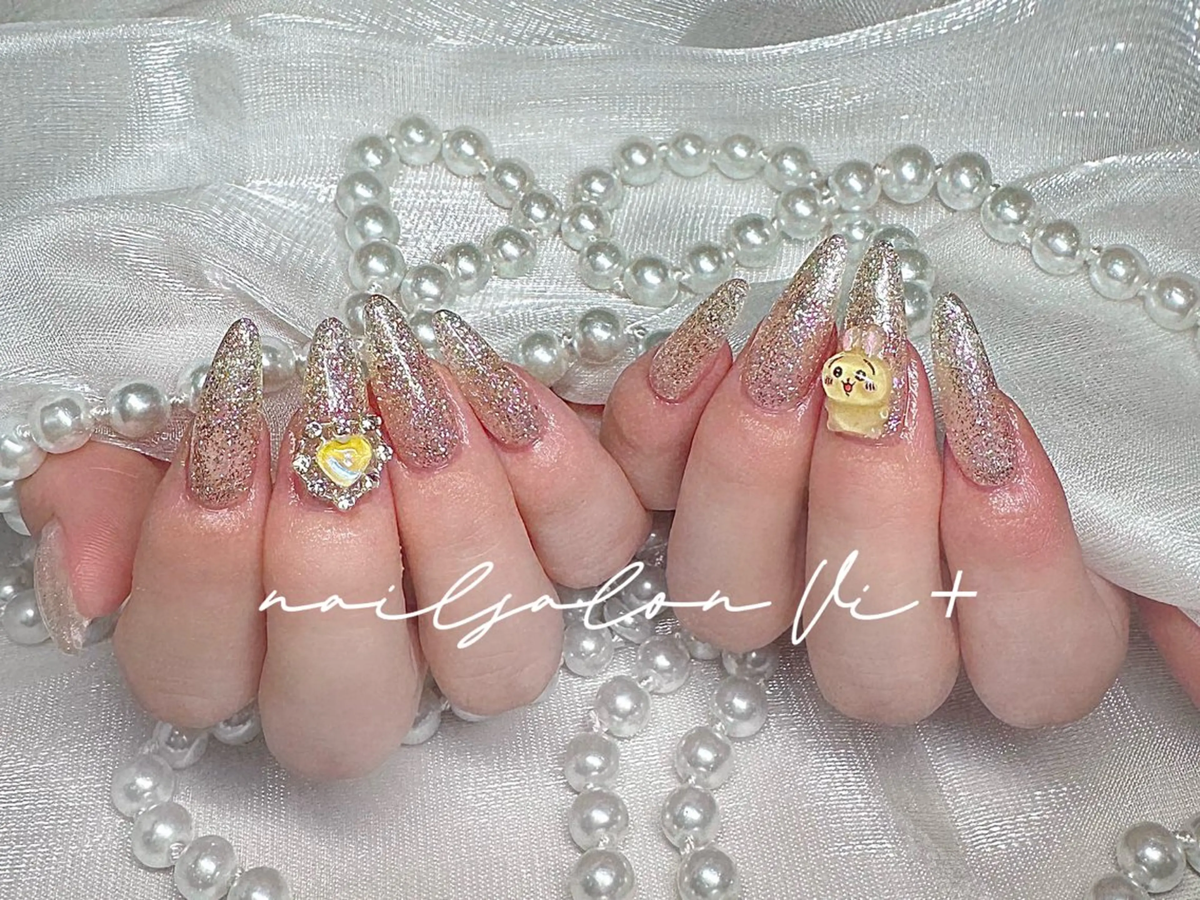 ネイル ✨Nailsalon Vi+✨のネイルデザイン