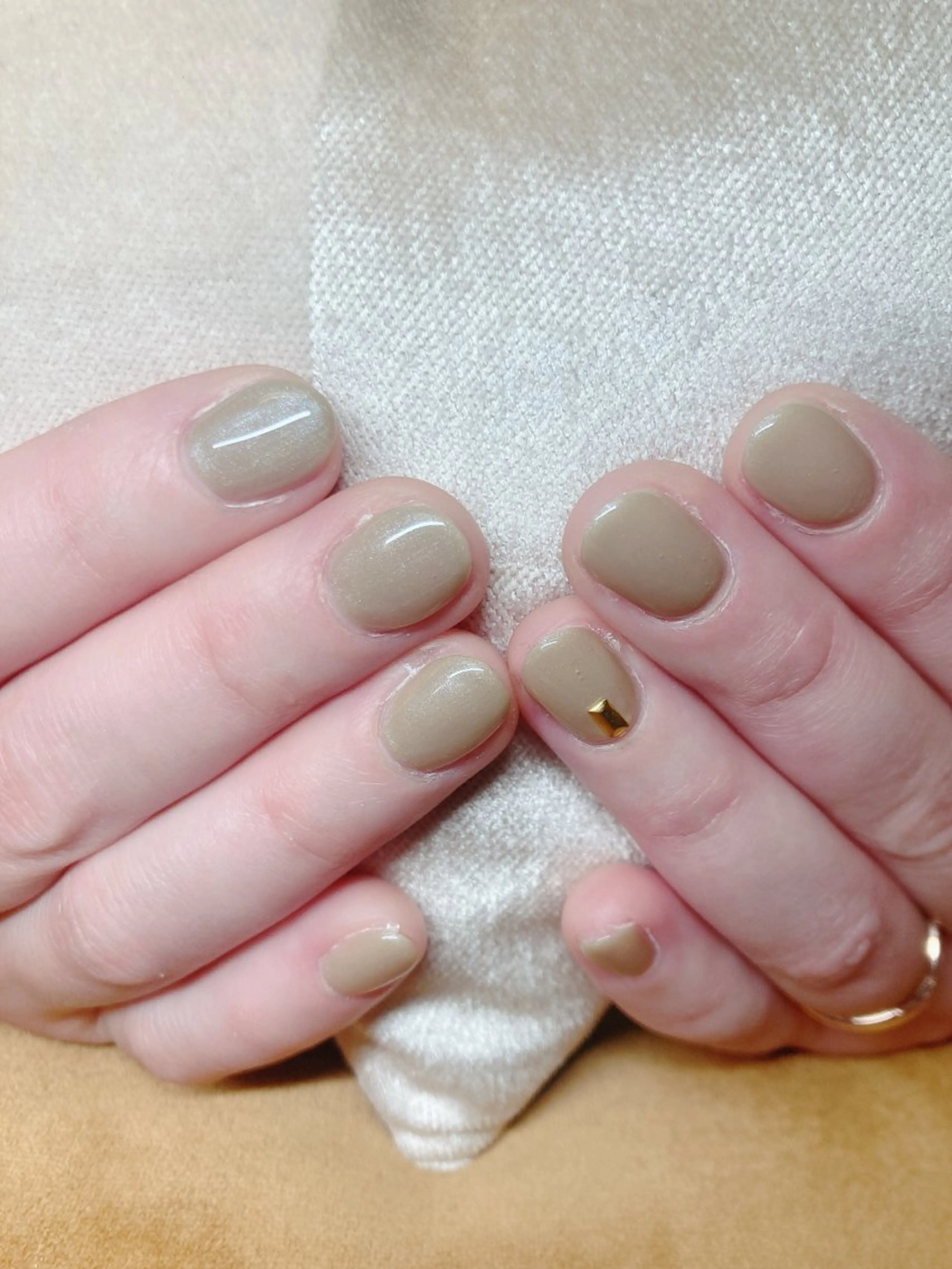 ネイル ECLAT エクラ所属・寺山 千鶴のネイルデザイン