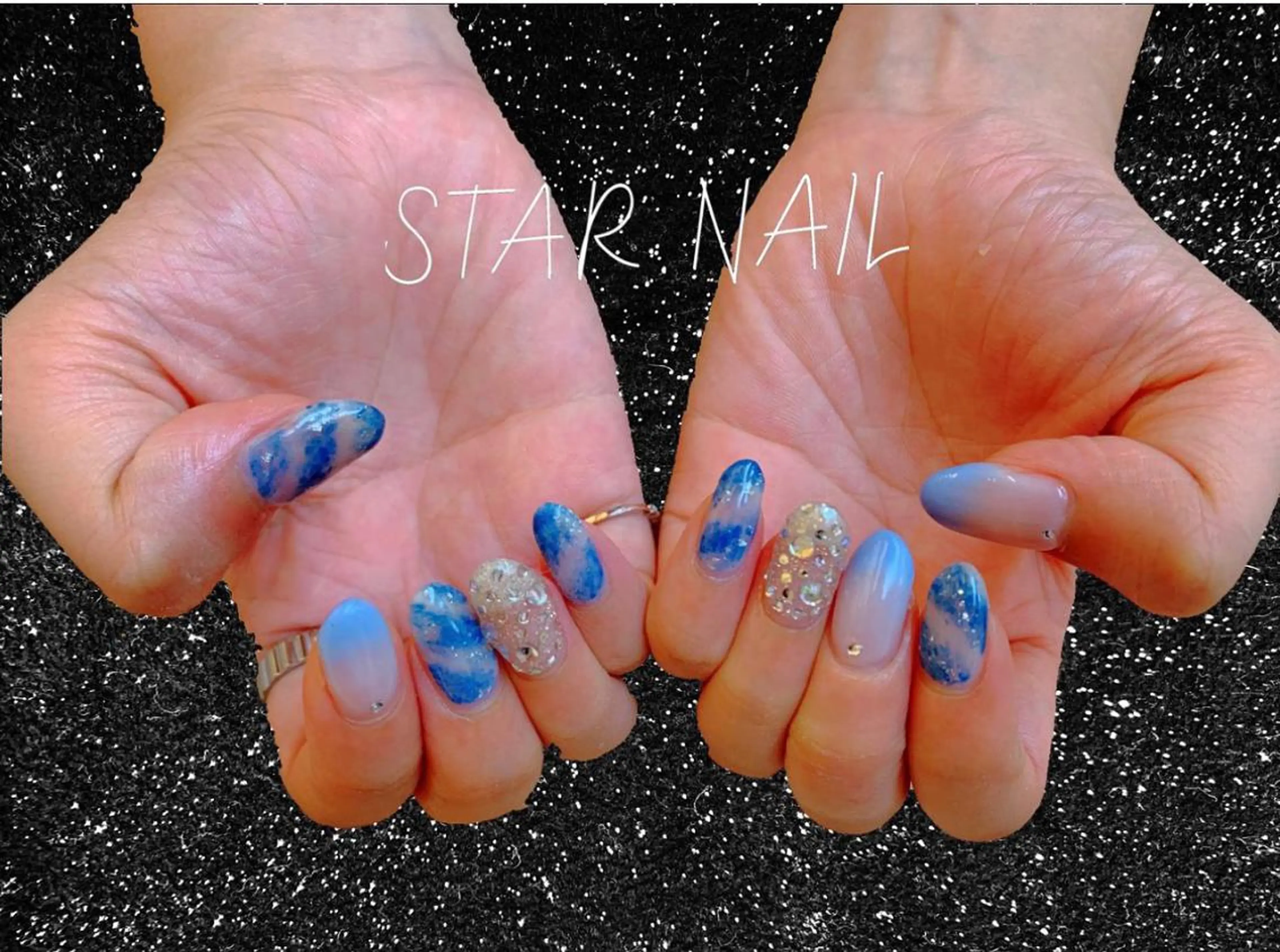 ネイル ブルー ゴージャス 水色 大理石ネイル(マーブル) 持ち込み STAR NAILのネイルデザイン