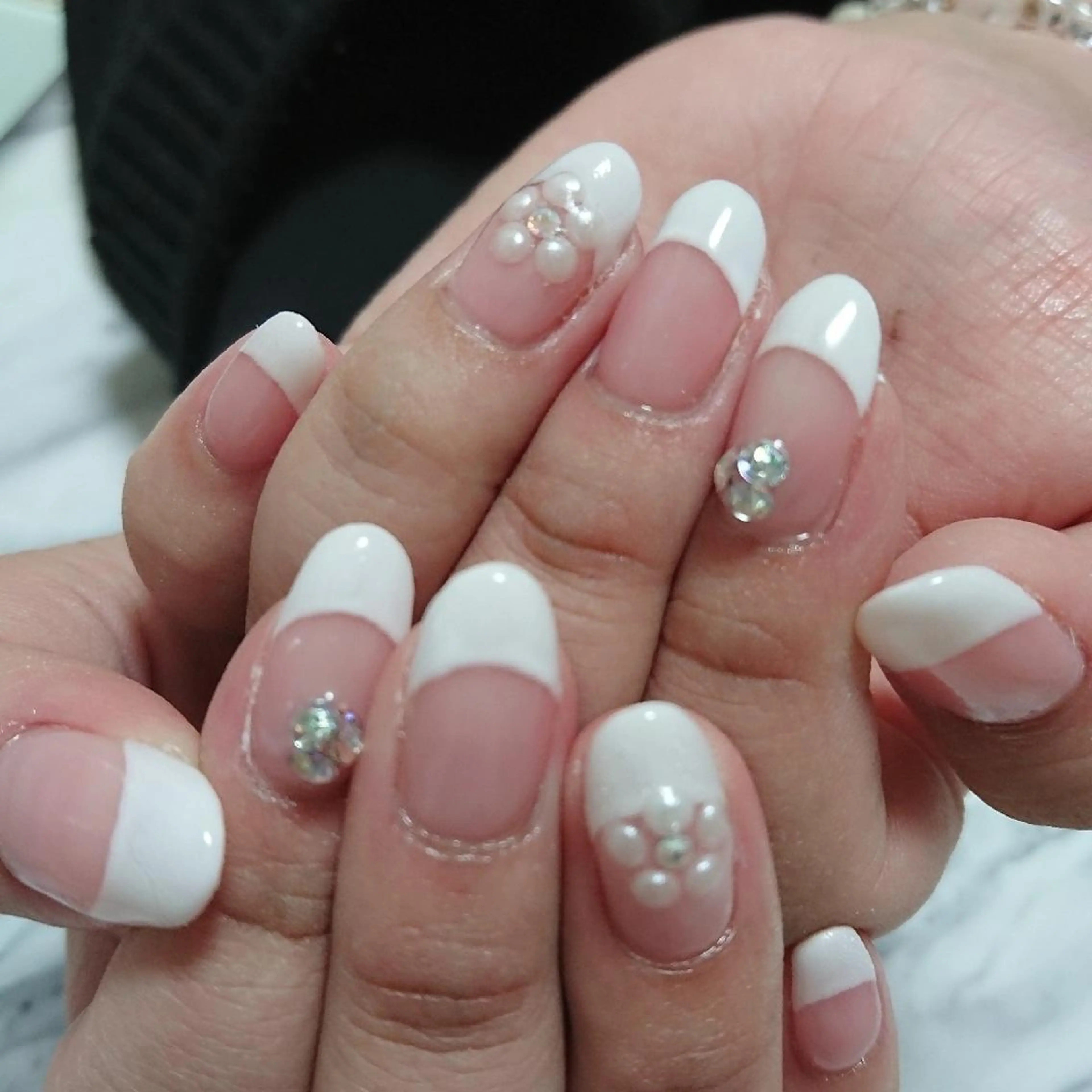 ネイル QULEONAIL所属・大城 裕麻のネイルデザイン