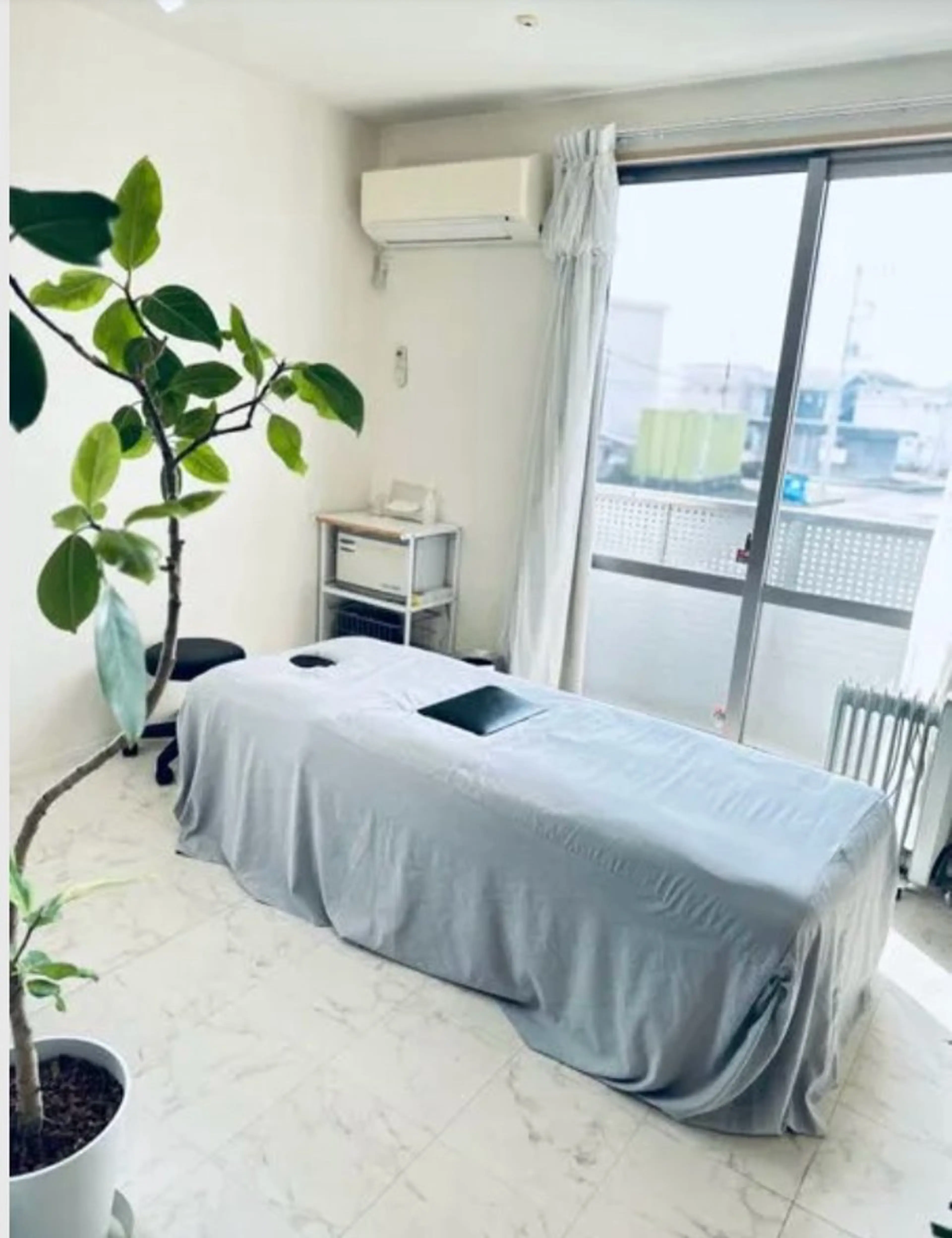 リラク 【RePlu|リップル】リラクゼーション×美容サロン所属・【RePlu】 リラク×美容サロンのエステ・リラクイメージ