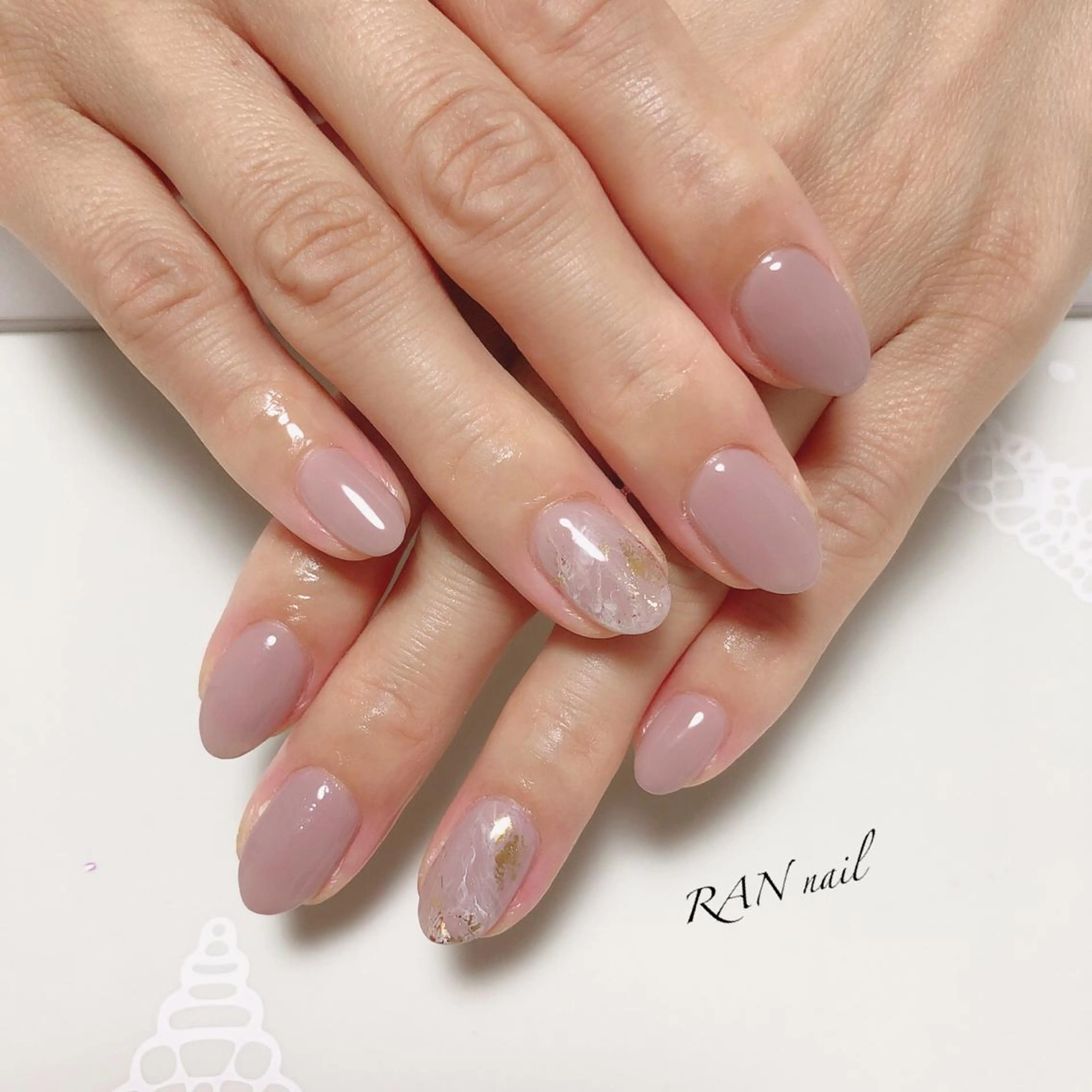 ネイル オフィスネイル ワンカラーネイル RAN nailのネイルデザイン