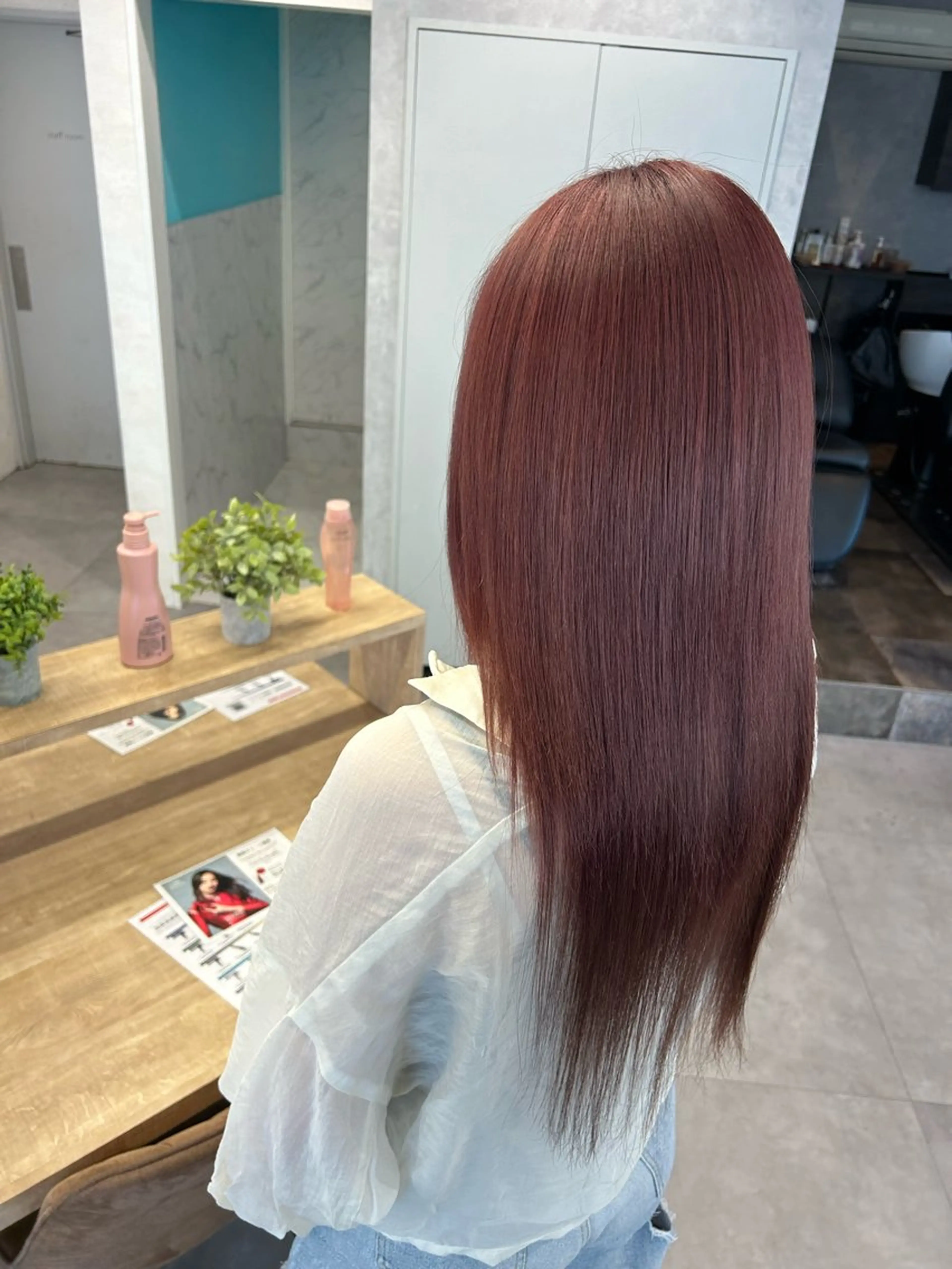 ミディアム ヘアカラー 柴田樹/大人可愛い 艶髪カラー/髪質改善のヘアスタイル