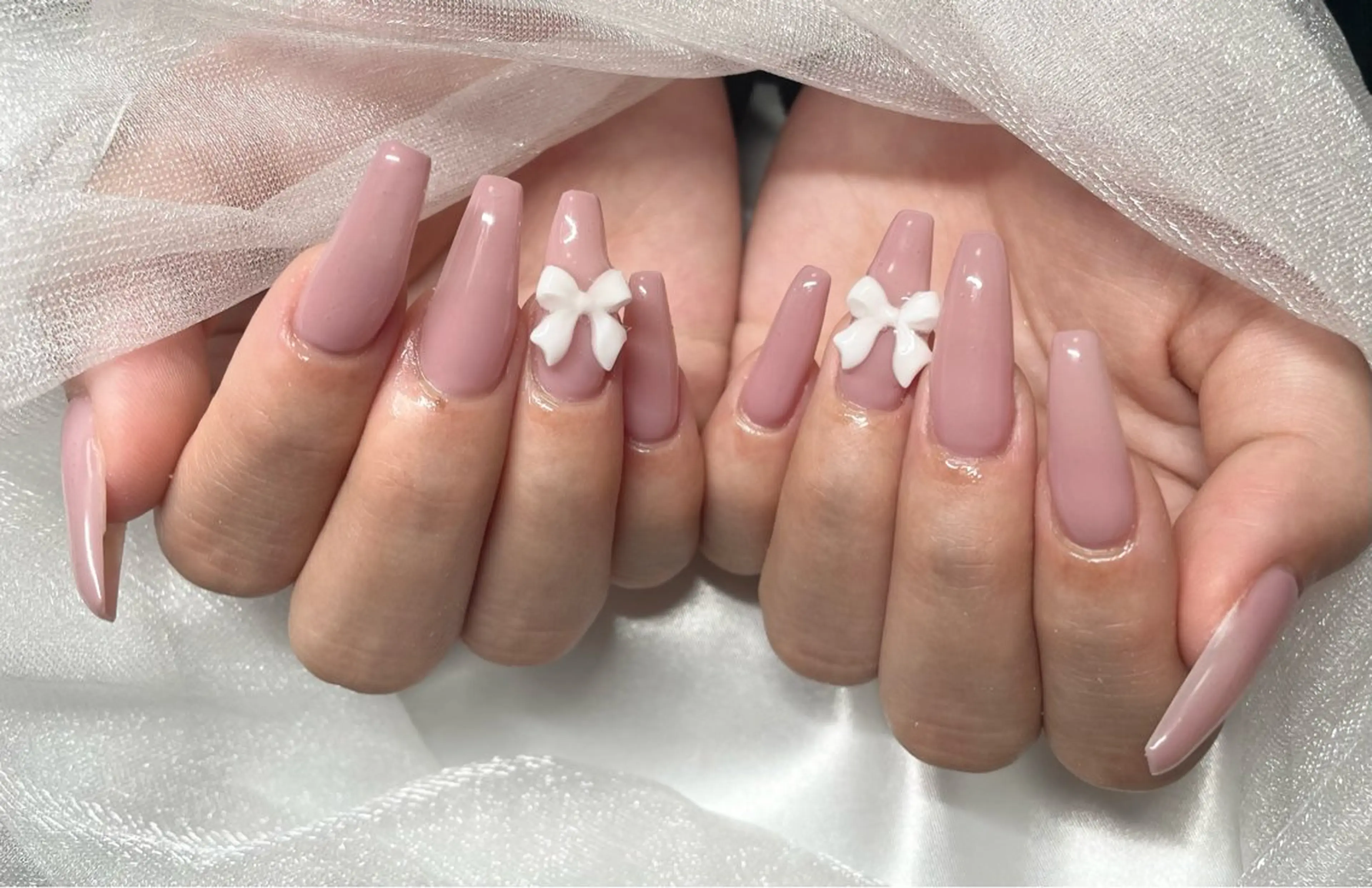 ネイル Roi〈ロワ〉 Minakoのネイルデザイン