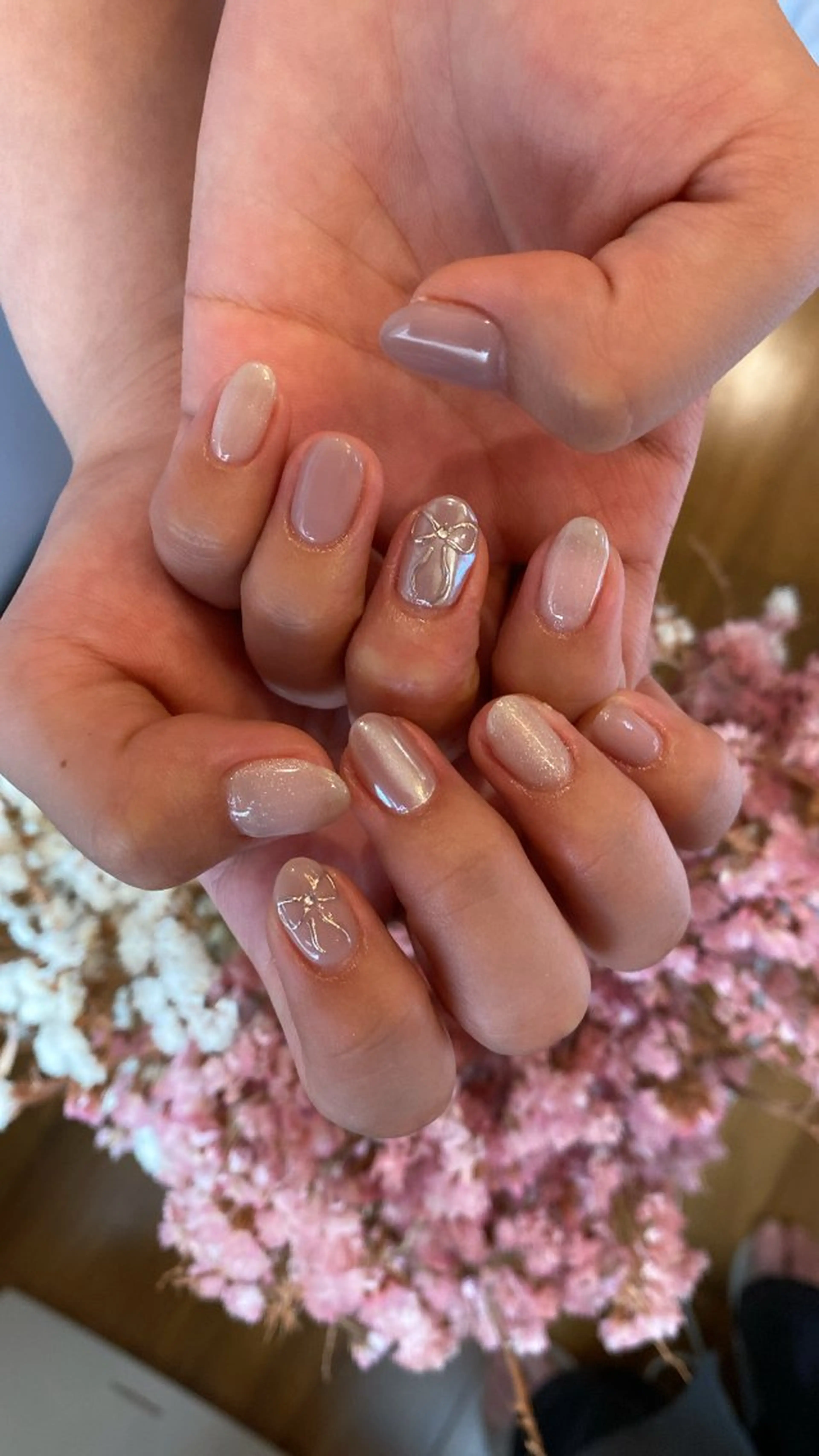 ネイル ミラーネイル ハンドネイル crystal ⭐︎ colorのネイルデザイン