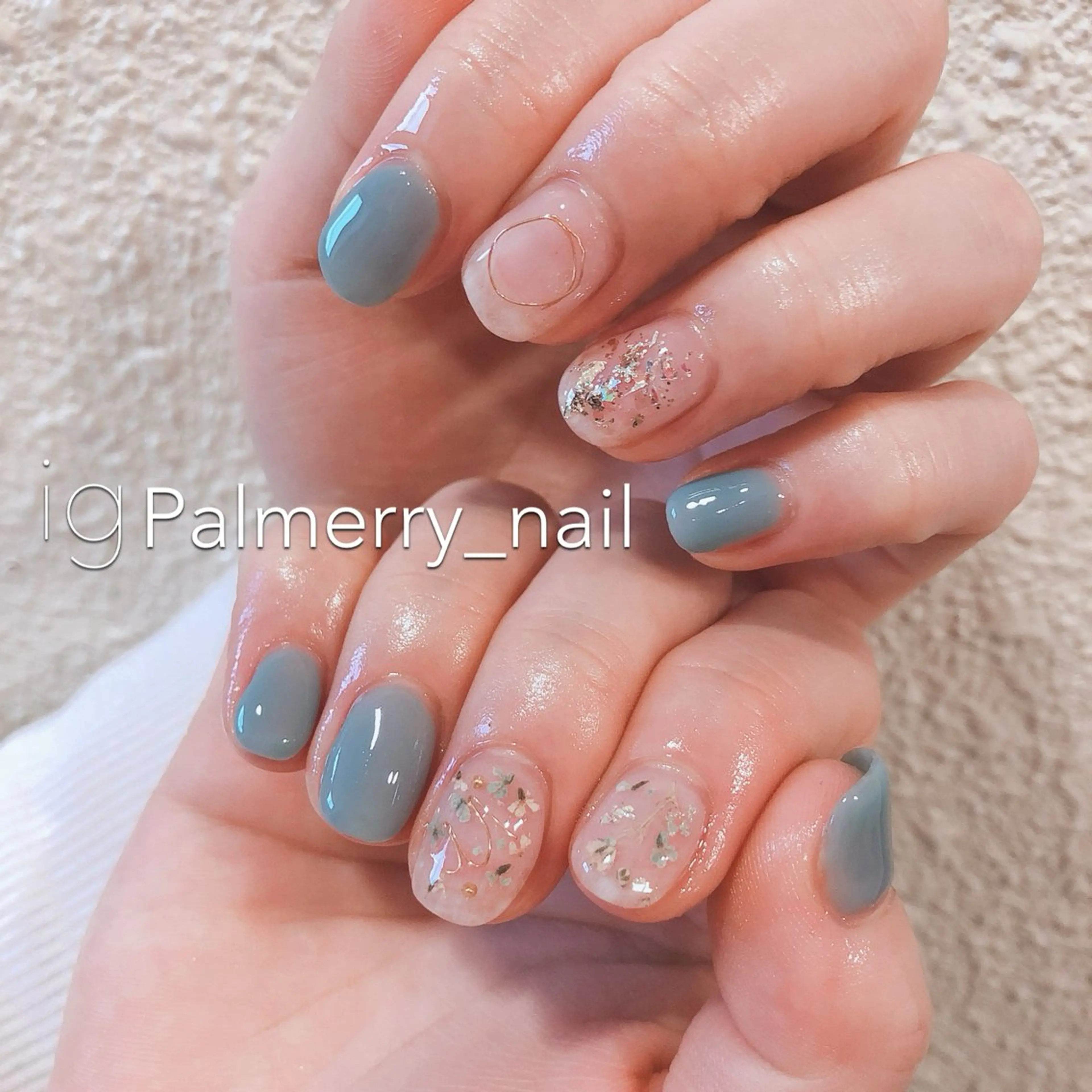 ネイル ブルー フラワーネイル ニュアンスネイル 夏ネイル ハンドネイル palmerry nail所属・住吉 美香のネイルデザイン