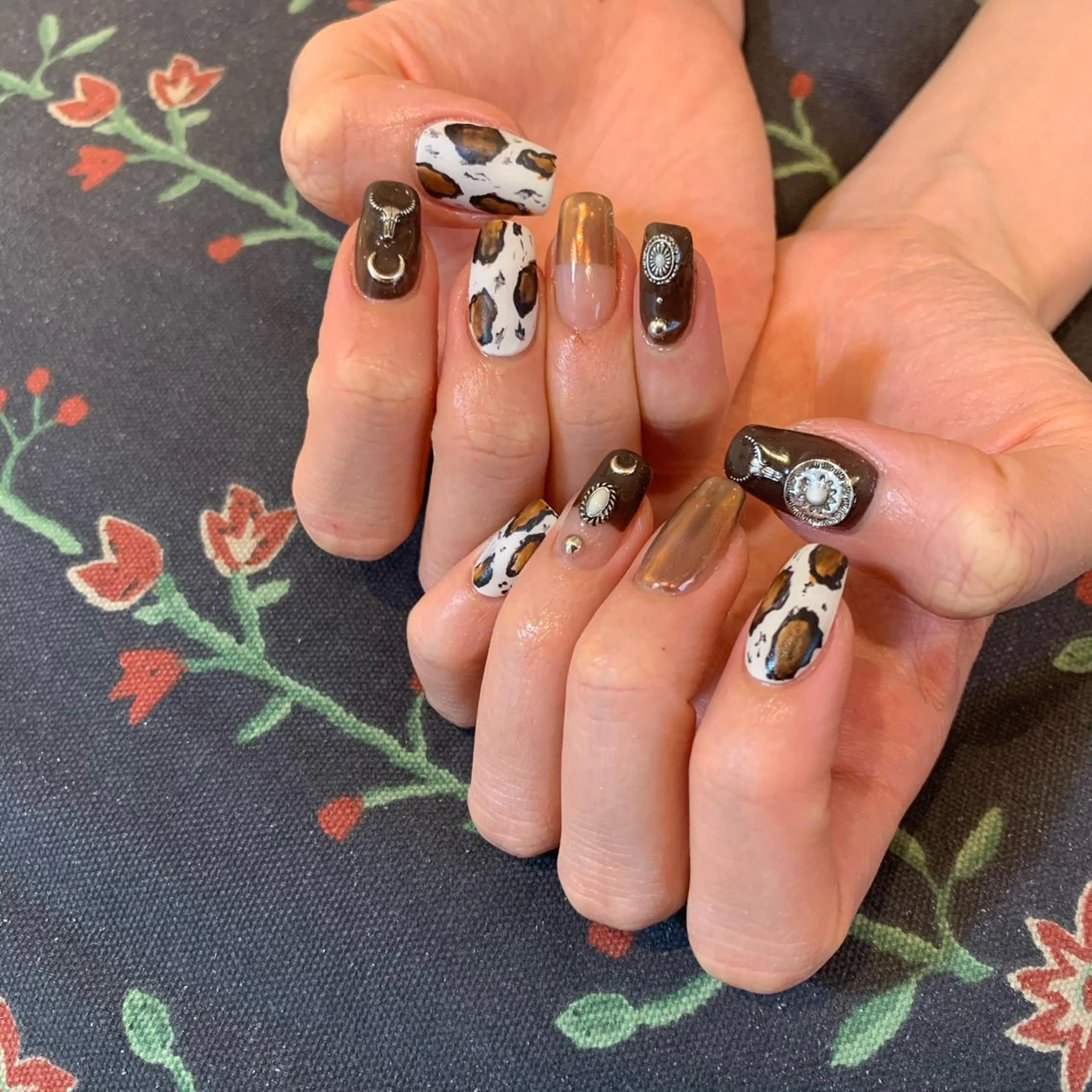 ネイル ハンドネイル ERI Nailistのネイルデザイン