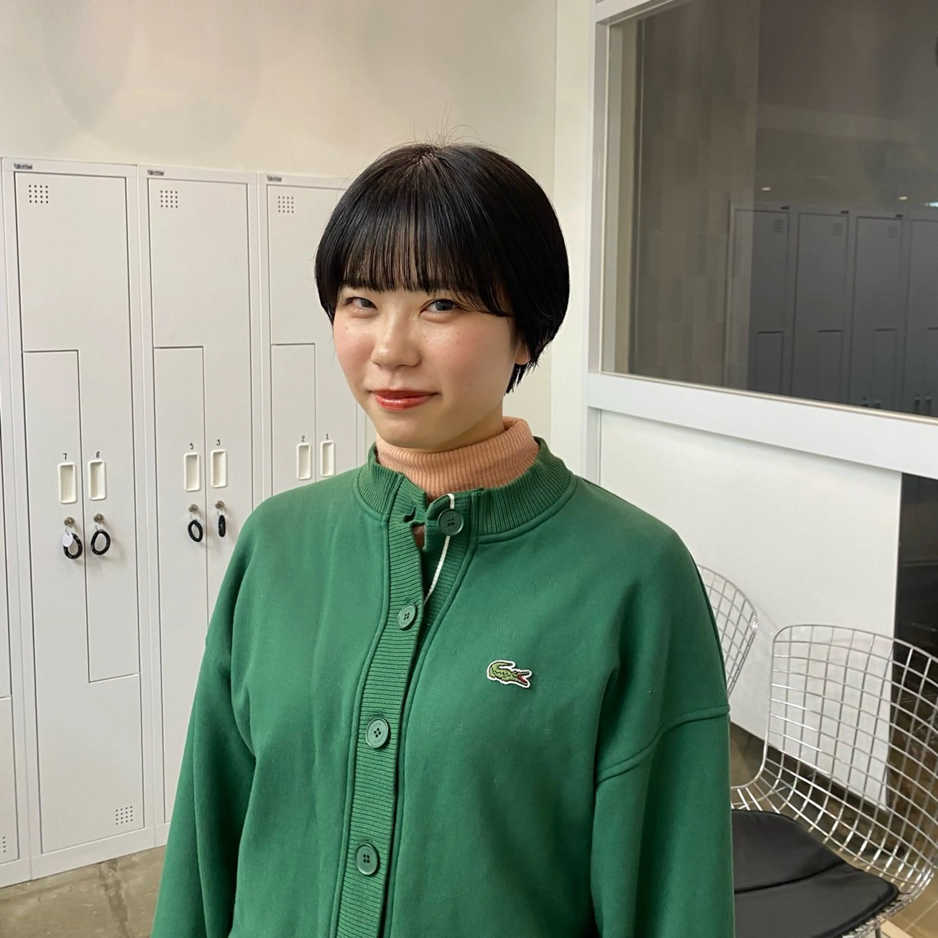 ショート 川角 しなのヘアスタイル