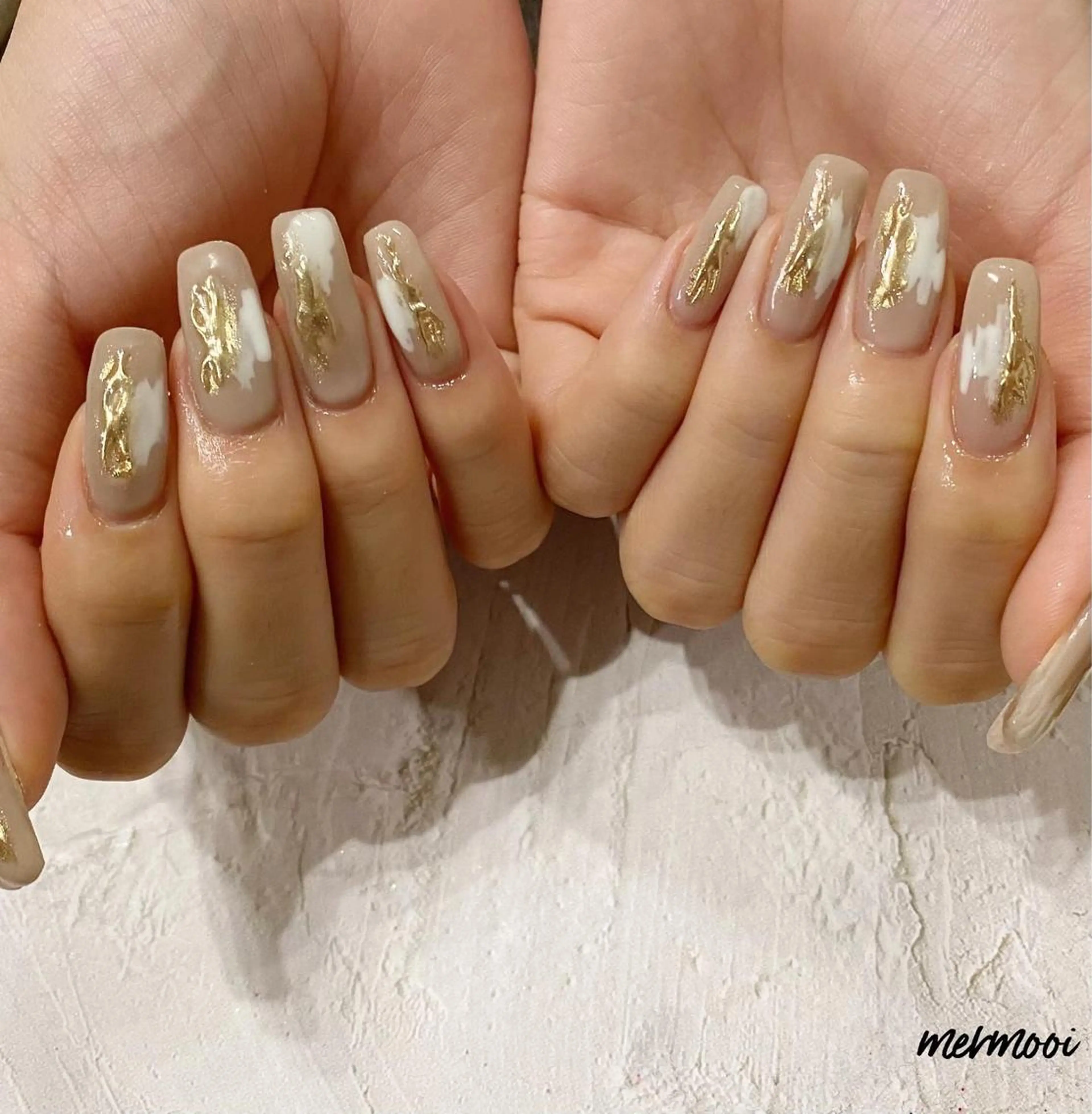 ネイル キラキラネイル 韓国ネイル ロングネイル ミラーネイル ニュアンスネイル ハンドネイル mermooi所属・melumooi nailのネイルデザイン