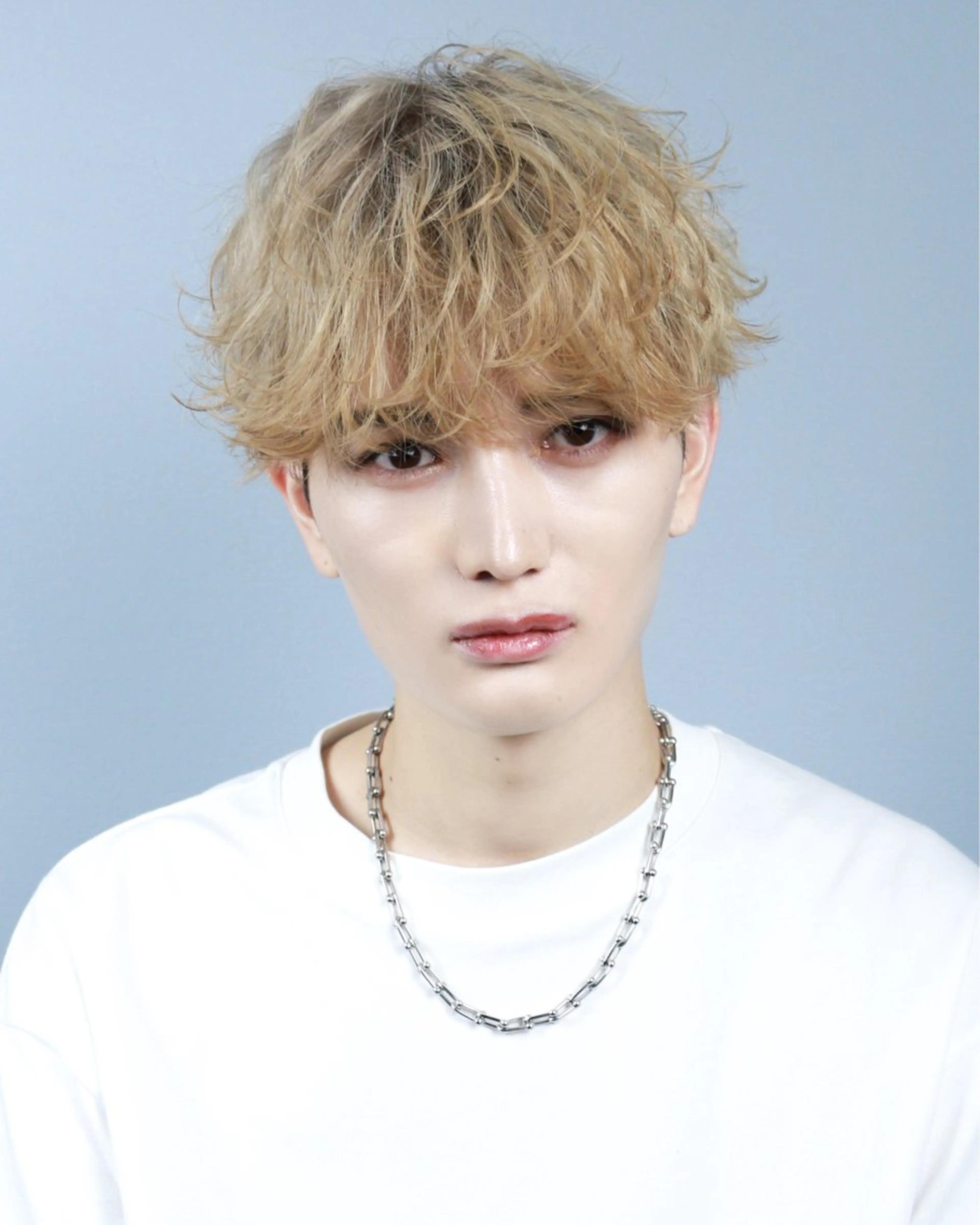 ショート カラー メンズ メンズブリーチ ベージュカラー ブリーチ ブロンド ブロンドベージュ 【メンズパーマ】 I-LANDのヘアスタイル