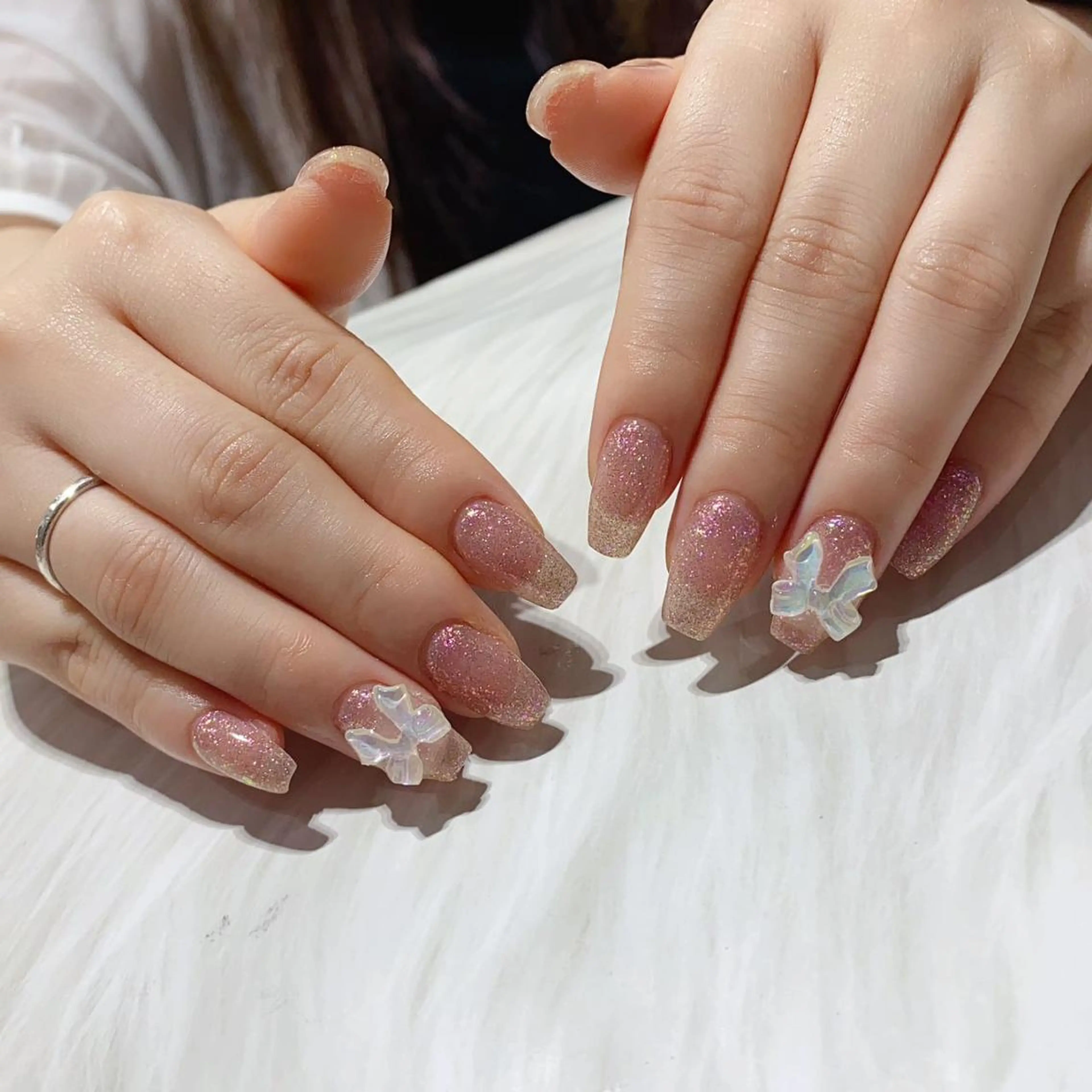 ネイル ラメ(グリッター) ラメグラデーション ワンカラーネイル Queens ciciのネイルデザイン