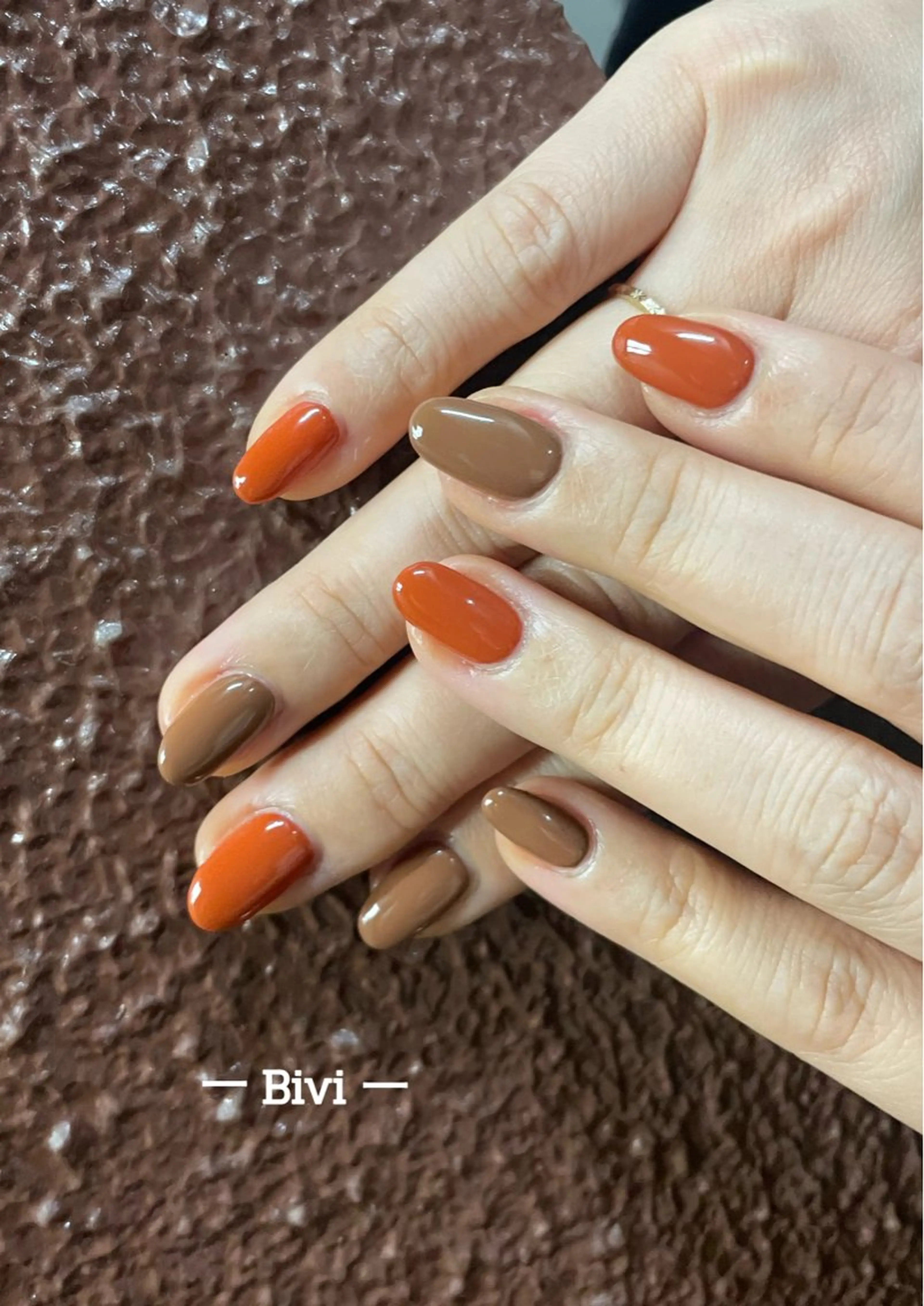 ネイル アートネイル フラッシュネイル ラメ(グリッター) シルバー スクエアネイル ♡Bivi♡自爪に 優しいネイルサロンのネイルデザイン