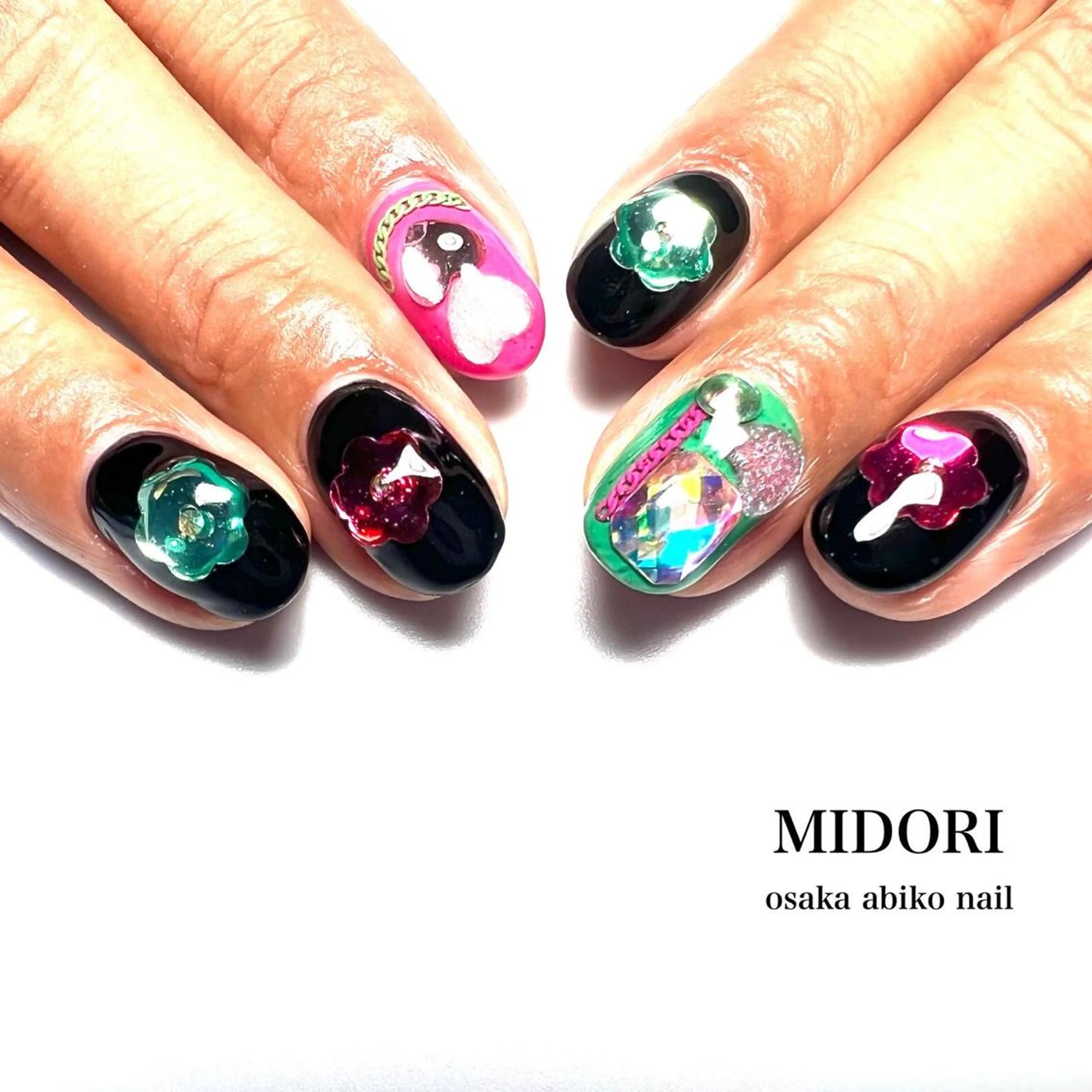 ネイル ハンドネイル 中村 翠のネイルデザイン
