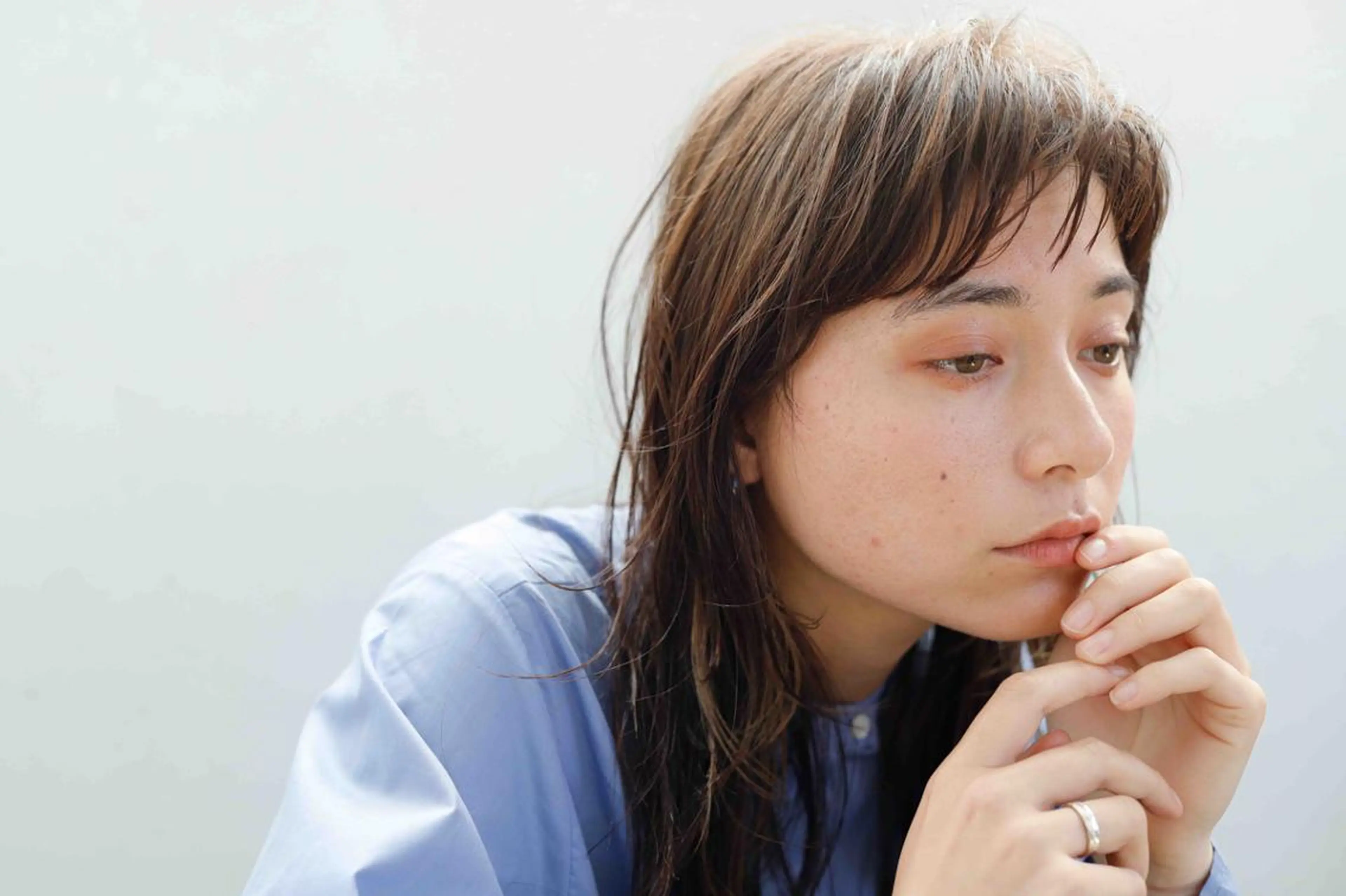 カラー ショート アディクシーカラー ベージュカラー ケアカラー 透明感カラー イヤリングカラー カット トリートメント ヘアケア特化型サロン newi 梅田のヘアスタイル