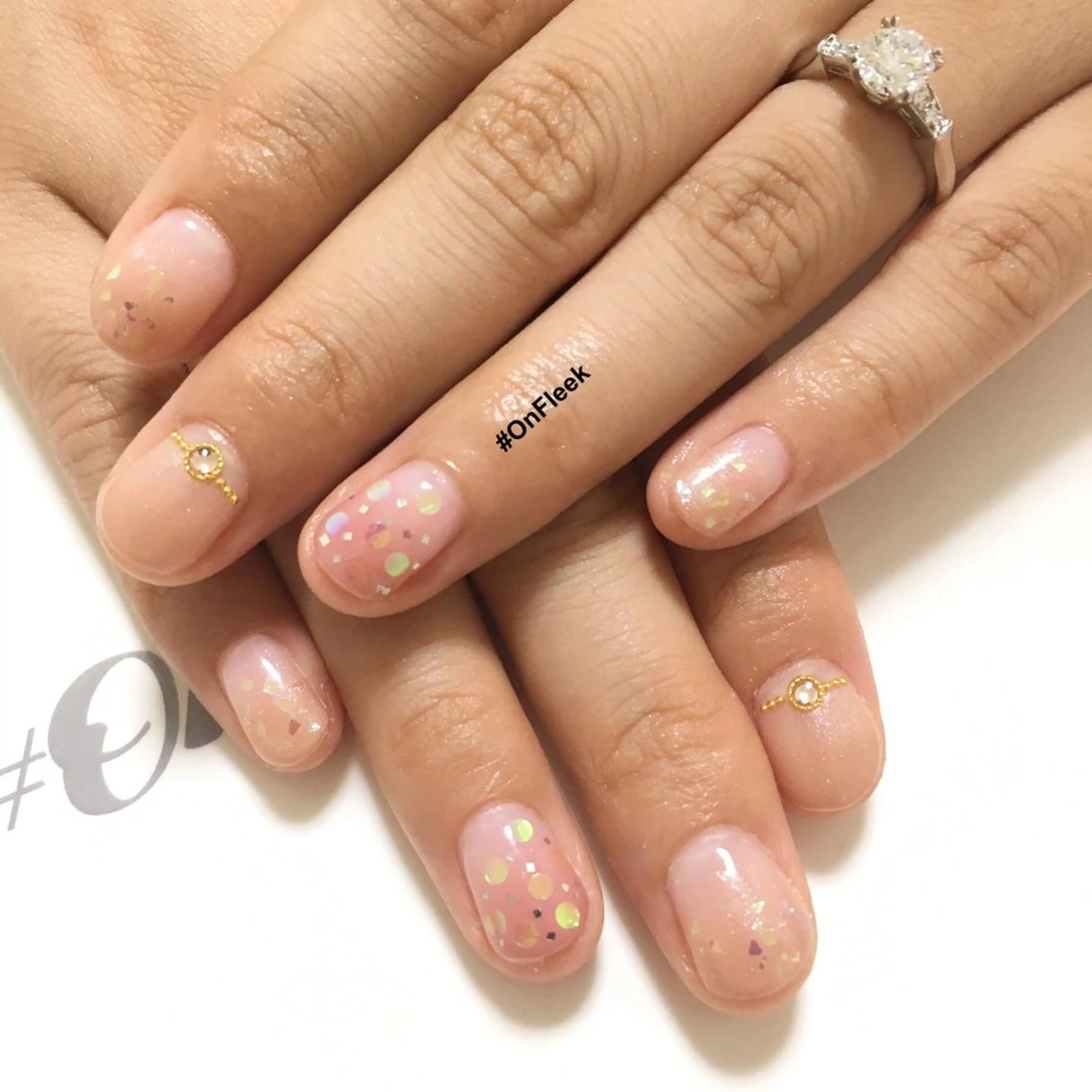 ネイル ハンドネイル NailSalon ＃OnFleekのネイルデザイン
