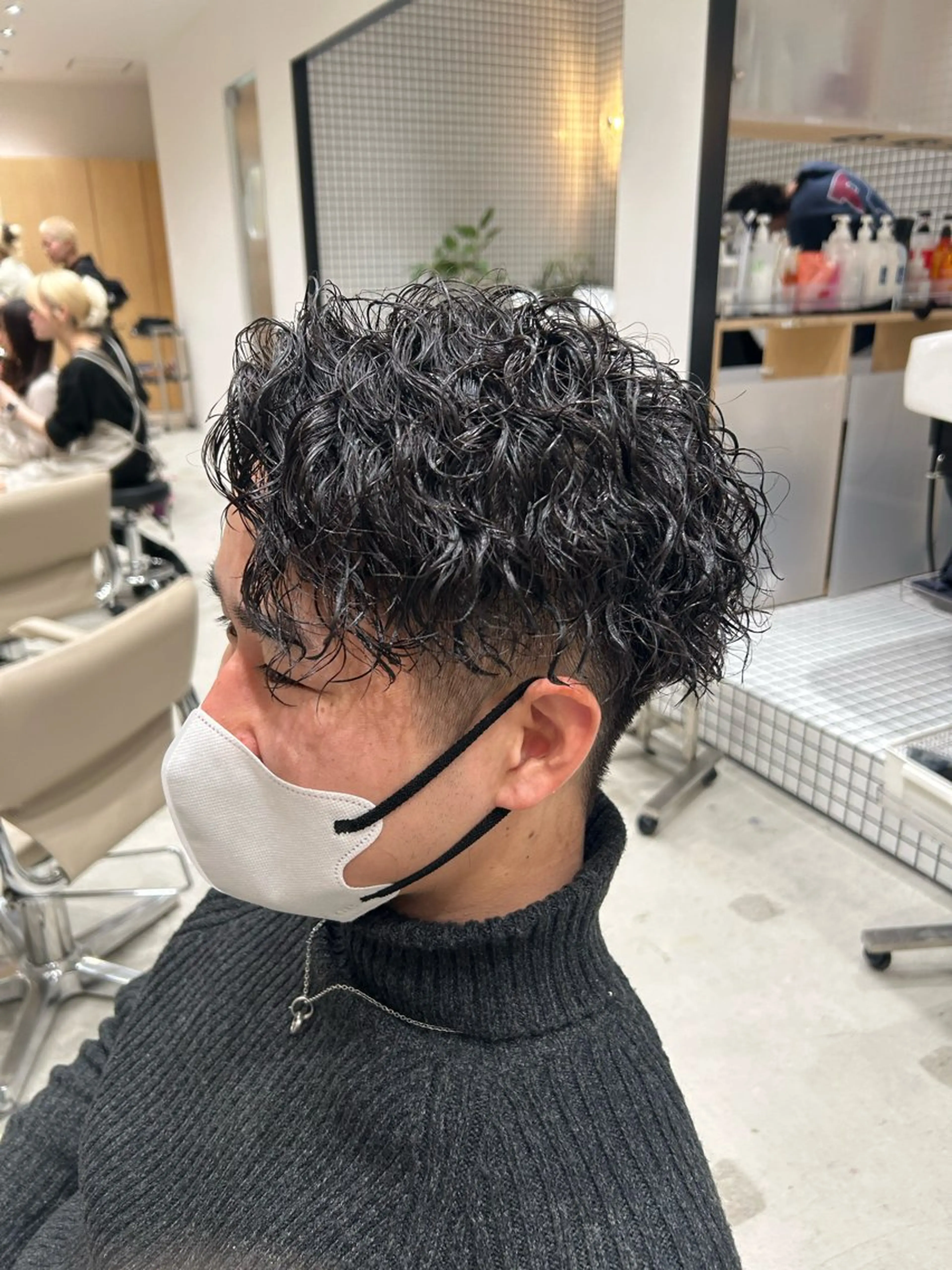 パーマ メンズ フェードカット メンズパーマ ツイストスパイラルパーマ スパイラルパーマ 🐲ツイスパ🐲 フェード/龍のヘアスタイル