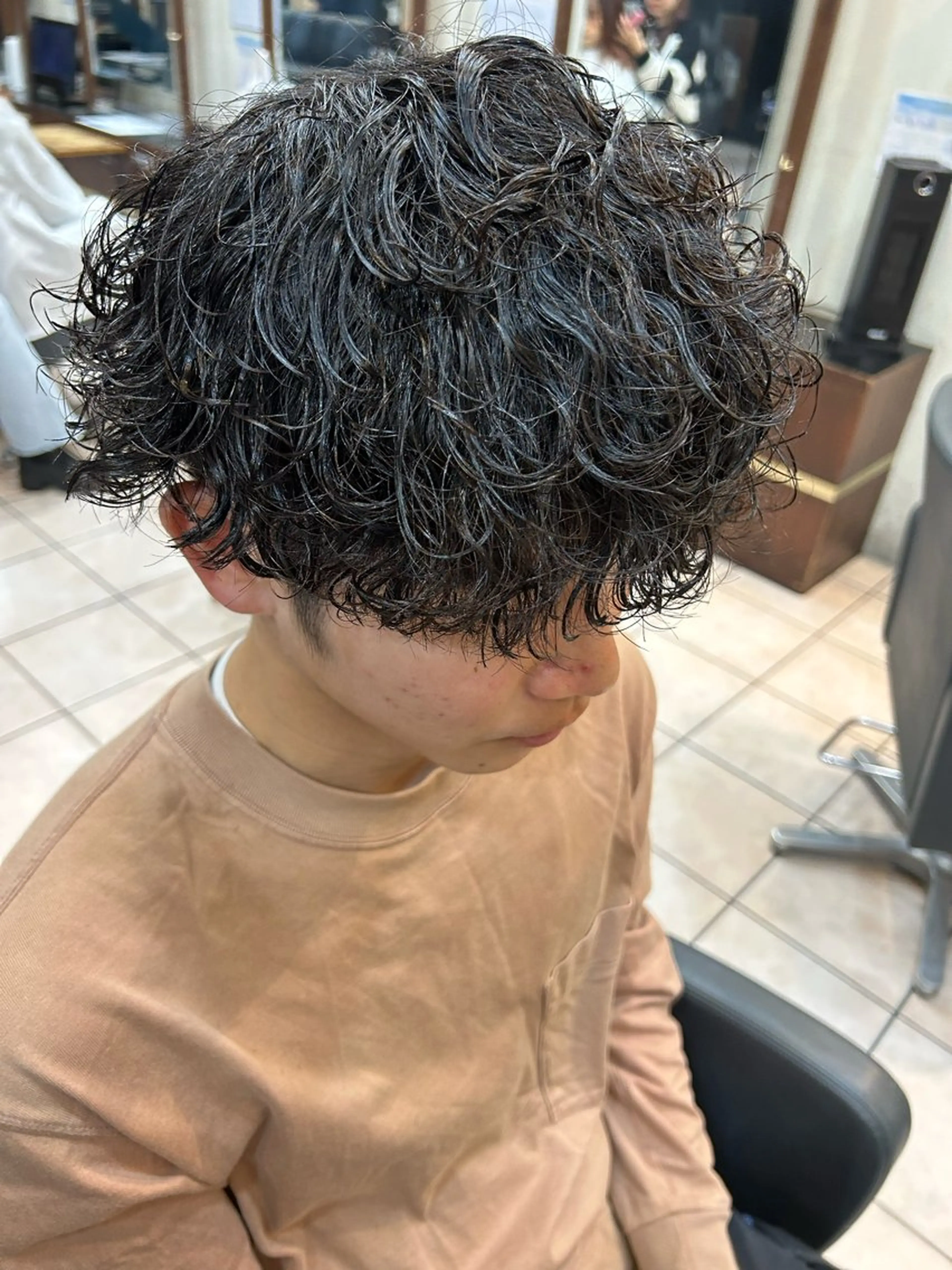 ミディアム パーマ メンズ 大阪/梅田/シャドウ パーマ/ノボリユウタのヘアスタイル