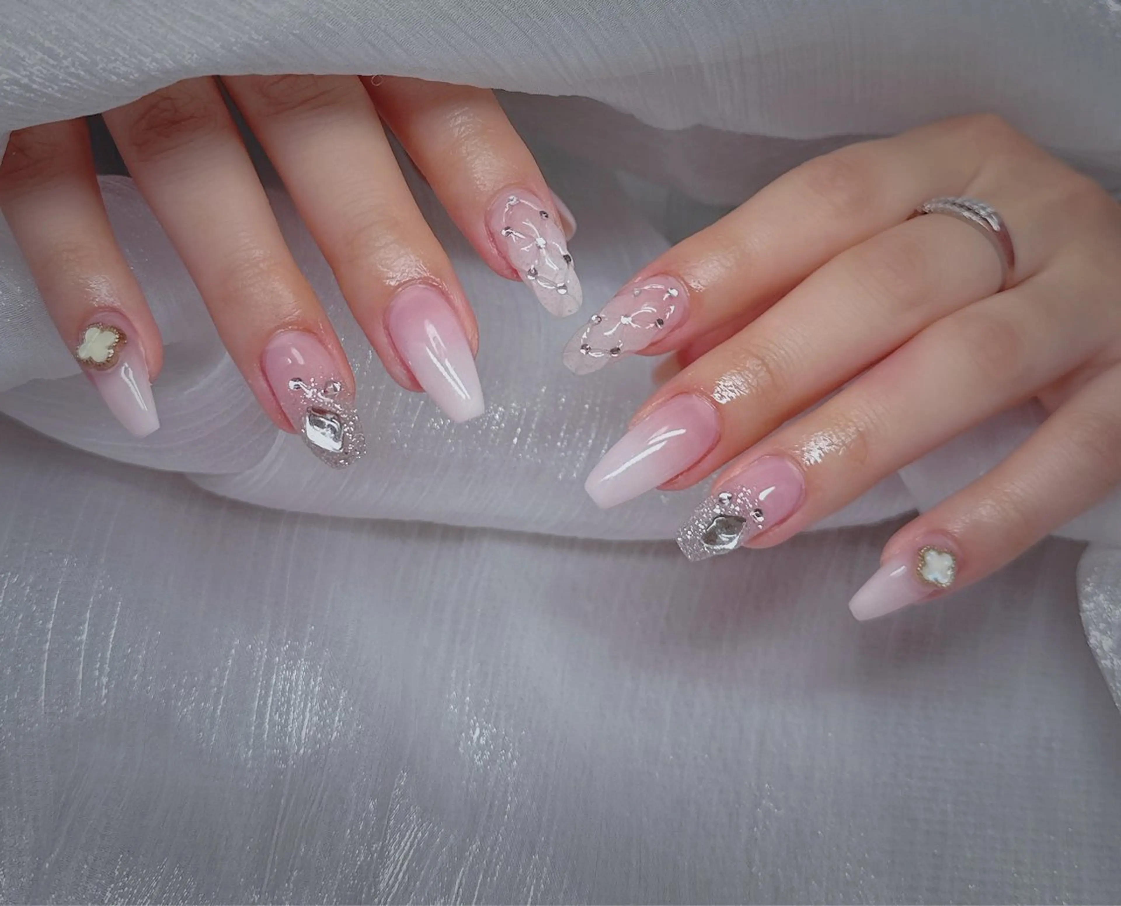 ネイル ハンドネイル Yumi nailのネイルデザイン