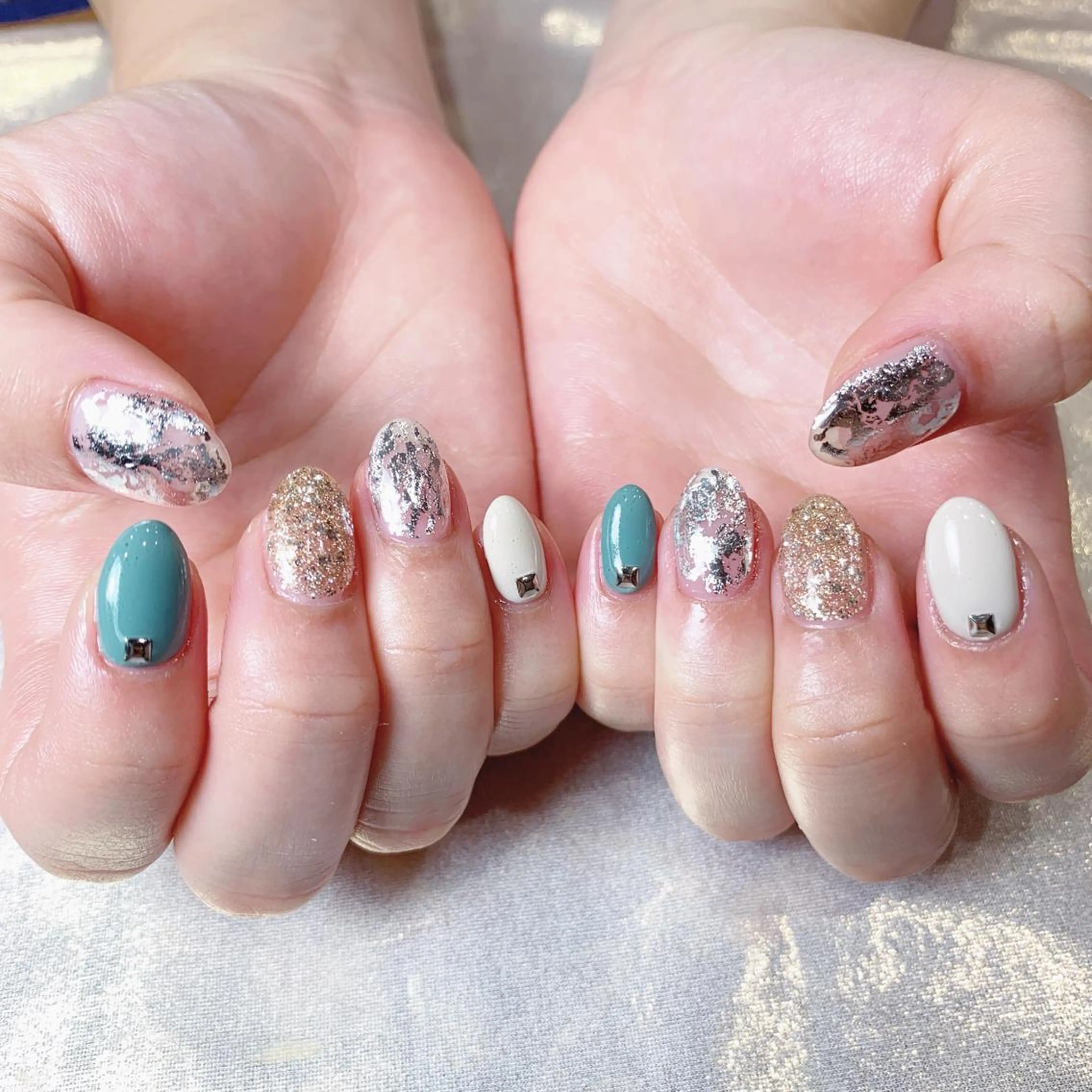 ネイル éclat所属・éclat エクラのネイルデザイン