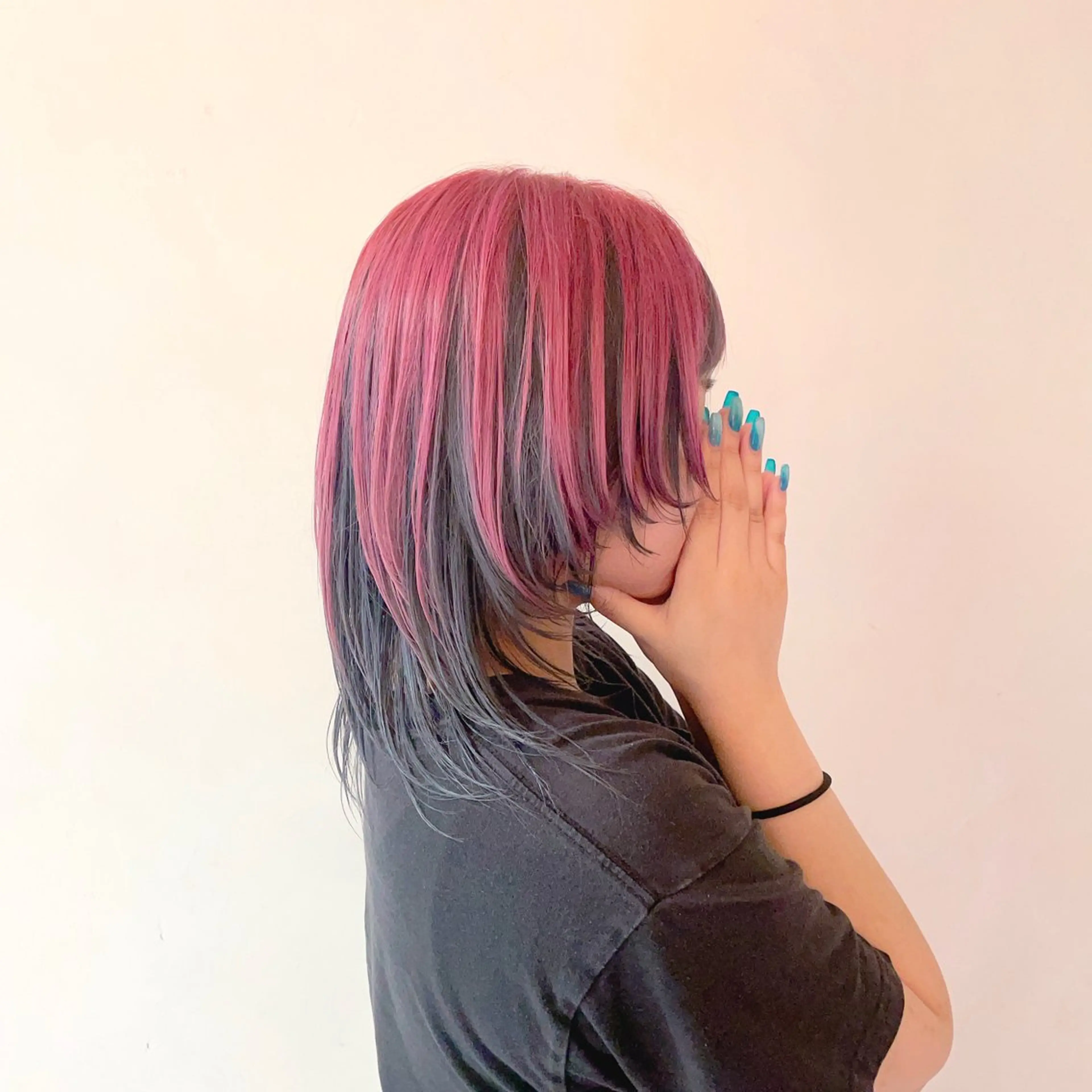 ミディアム カラー バレイヤージュ ブリーチ ケアブリーチ ダークグレー ダブルカラー ヘアカラー トリートメント Lilith所属・デザインカラー 髪質改善Lilithのその他イメージ