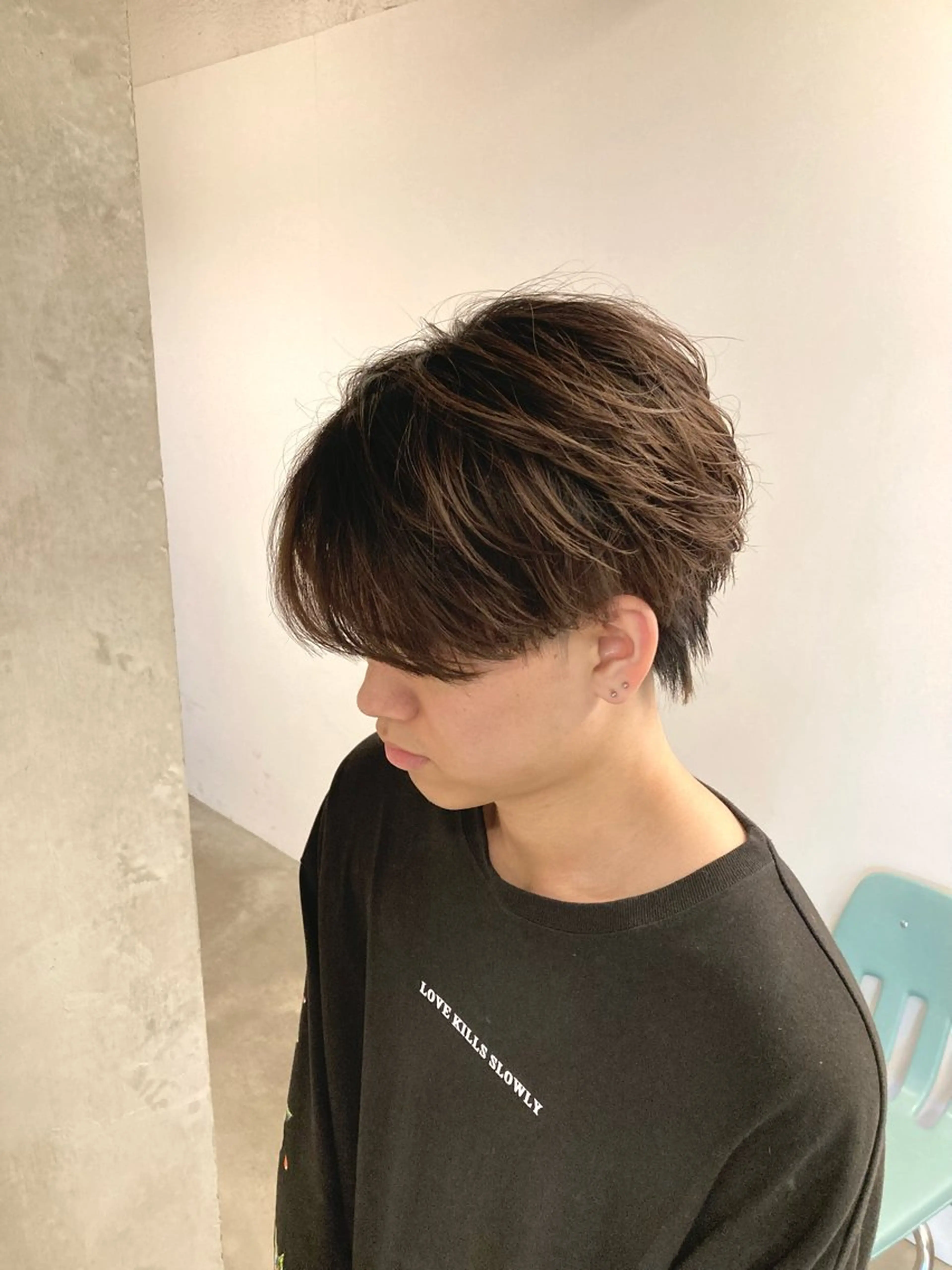 メンズ カット 透明感カラー レイヤー亀井唯登のヘアスタイル