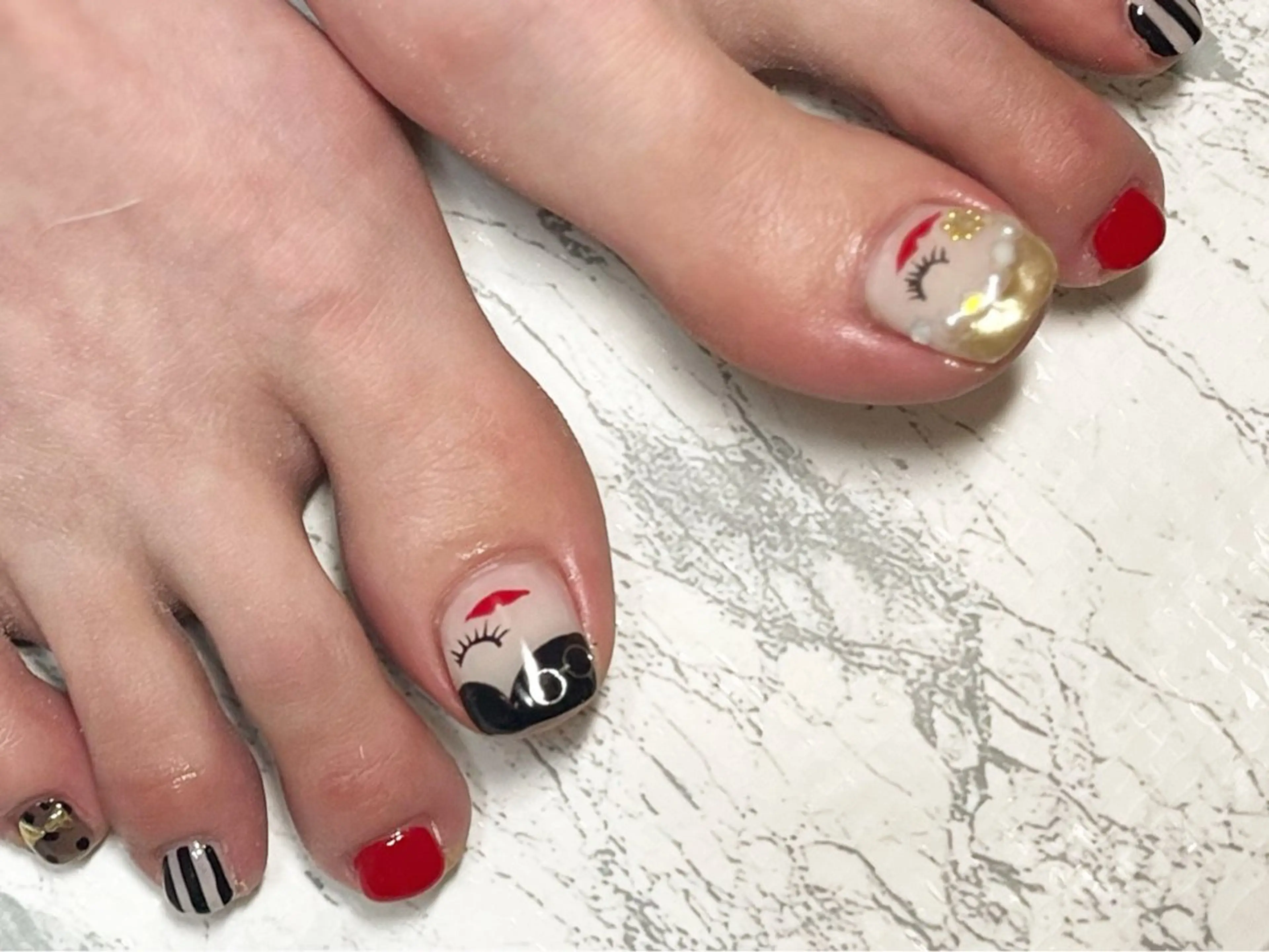 ネイル フットネイル ニュアンスネイル シンプルネイル 春ネイル 夏ネイル フットネイル ネイル フフラ所属・nail fufla ♡yamane♡のネイルデザイン