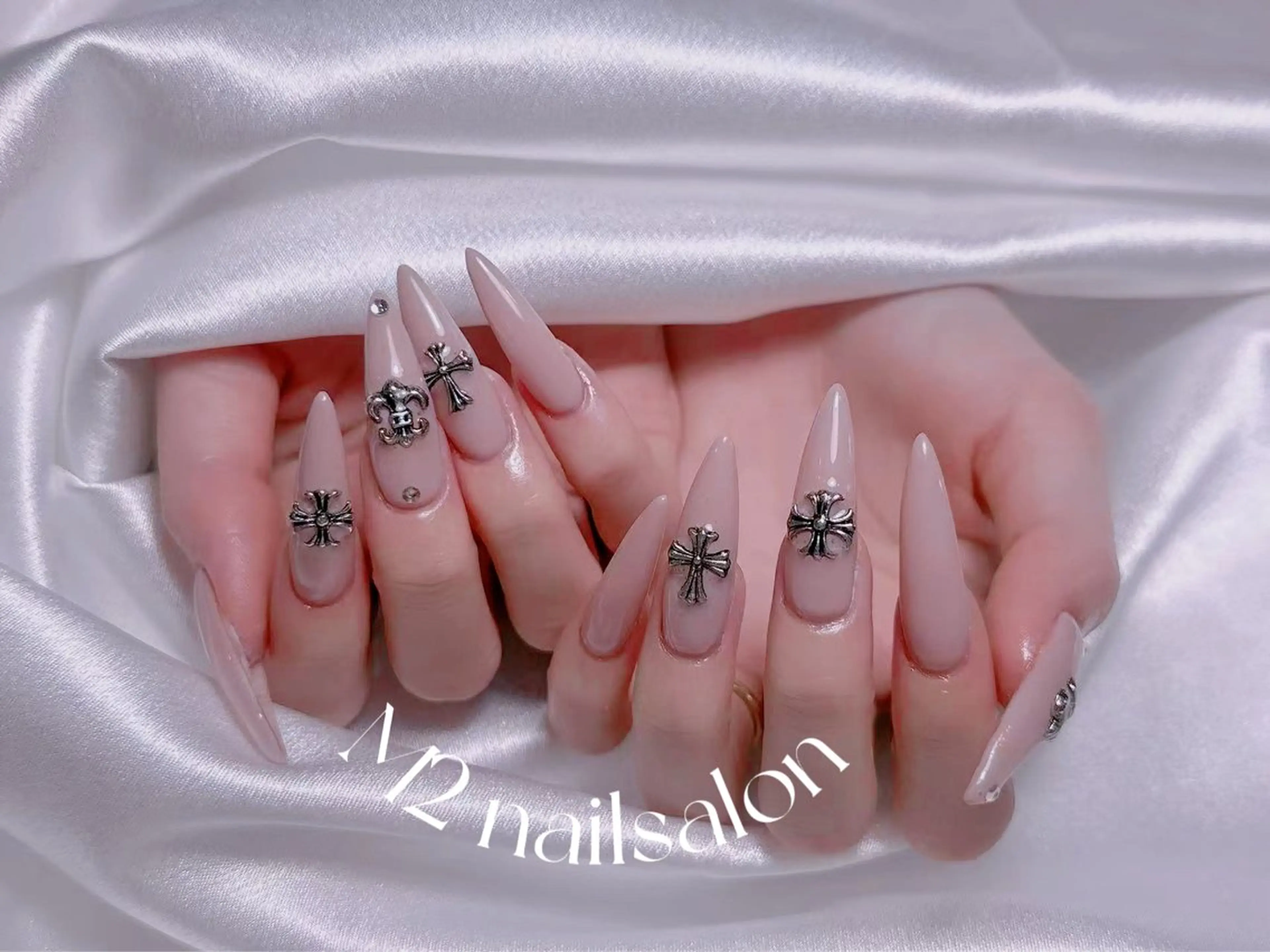 ネイル ハンドネイル 長さだし専門店 M2　rikaのネイルデザイン