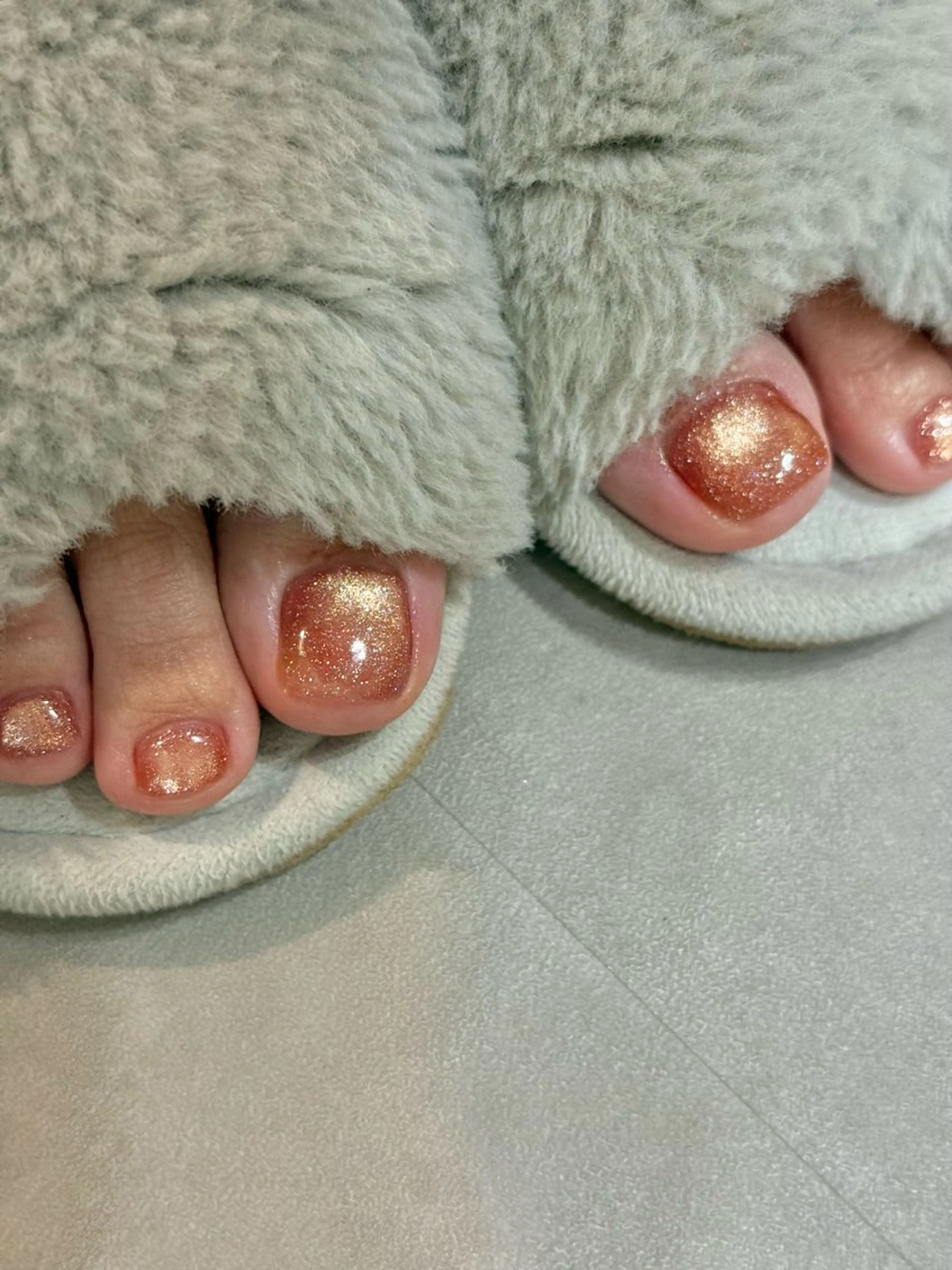 ネイル フラッシュネイル フラッシュマグ フットネイル nailsalon mionのネイルデザイン