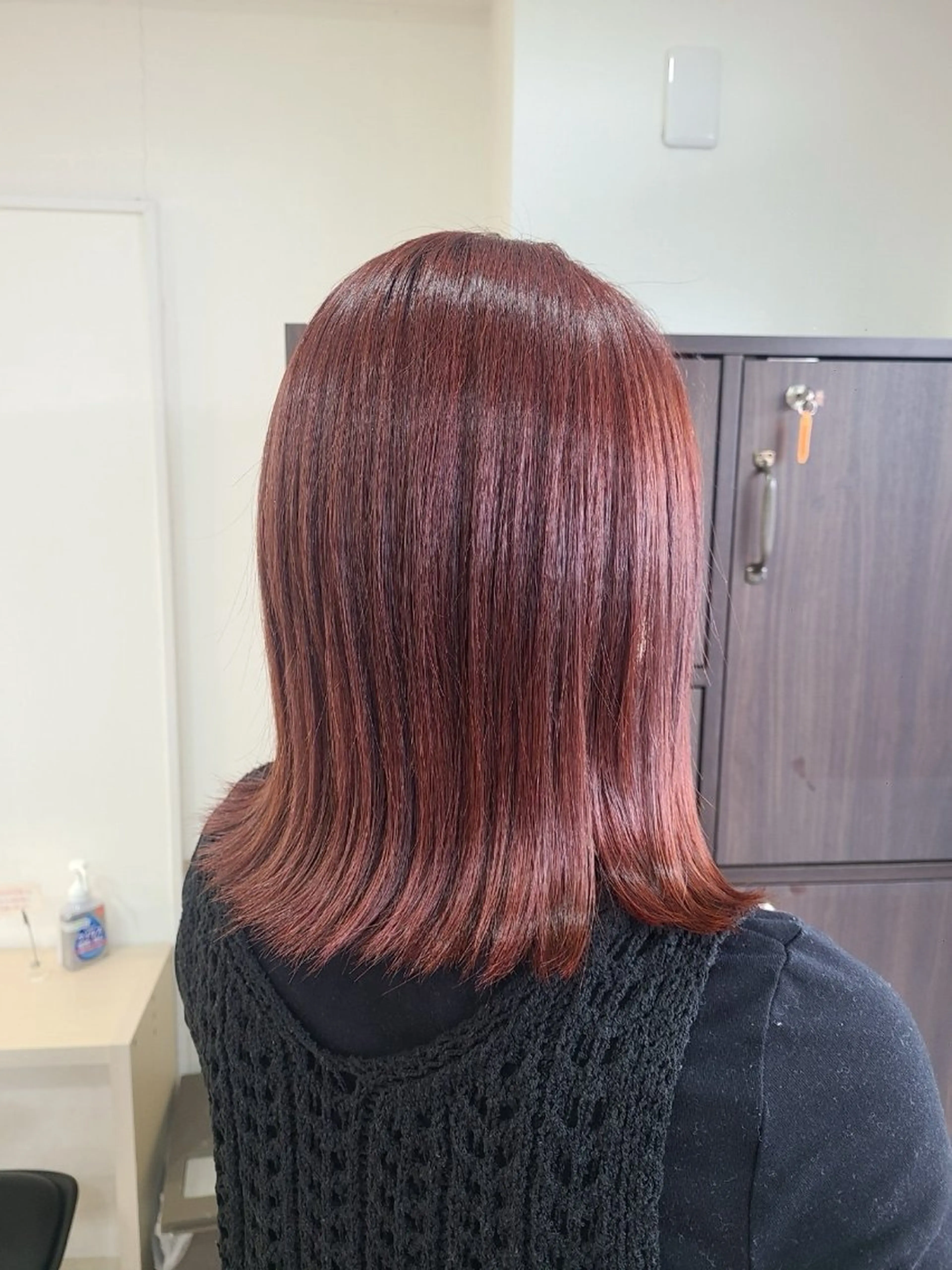 ミディアム カラー ハッシュカット/ ミルクティー/ みうのヘアスタイル