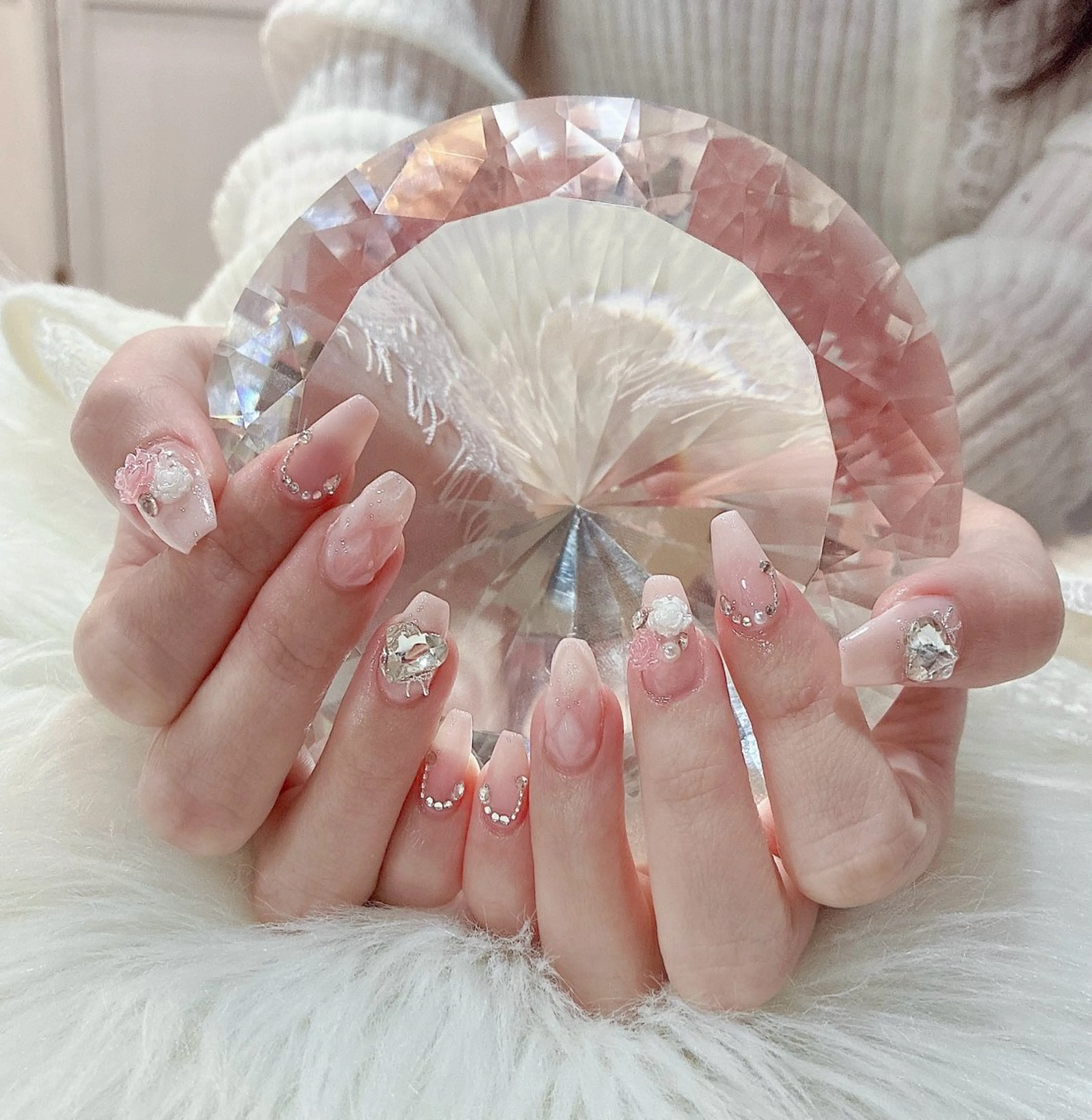 ネイル ハンドネイル LoaChaton kaeのネイルデザイン