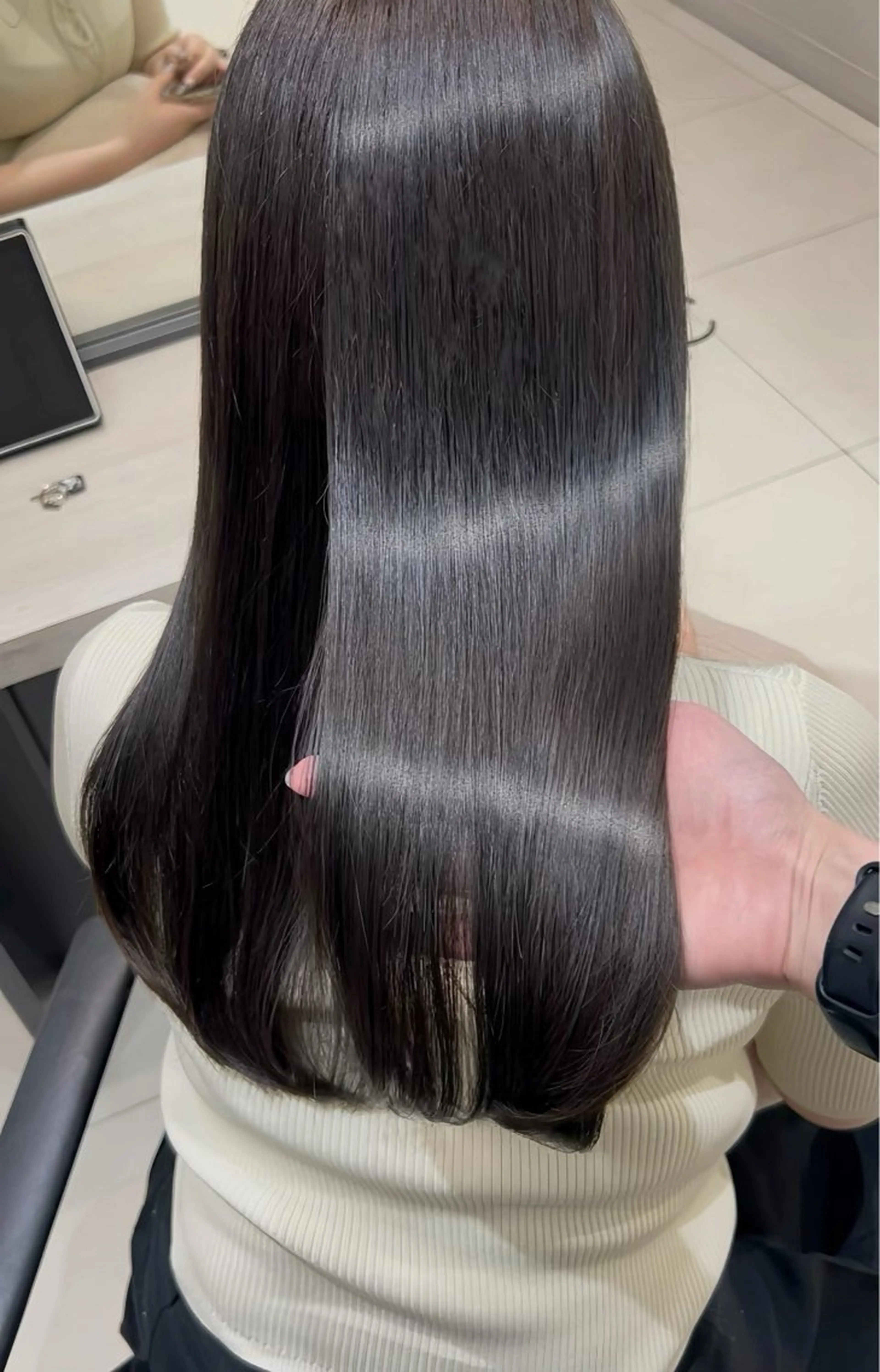 ロング Euphoria新宿店所属・艶髪×盛れる顔まわり 🫧新宿/SHOKIのヘアスタイル