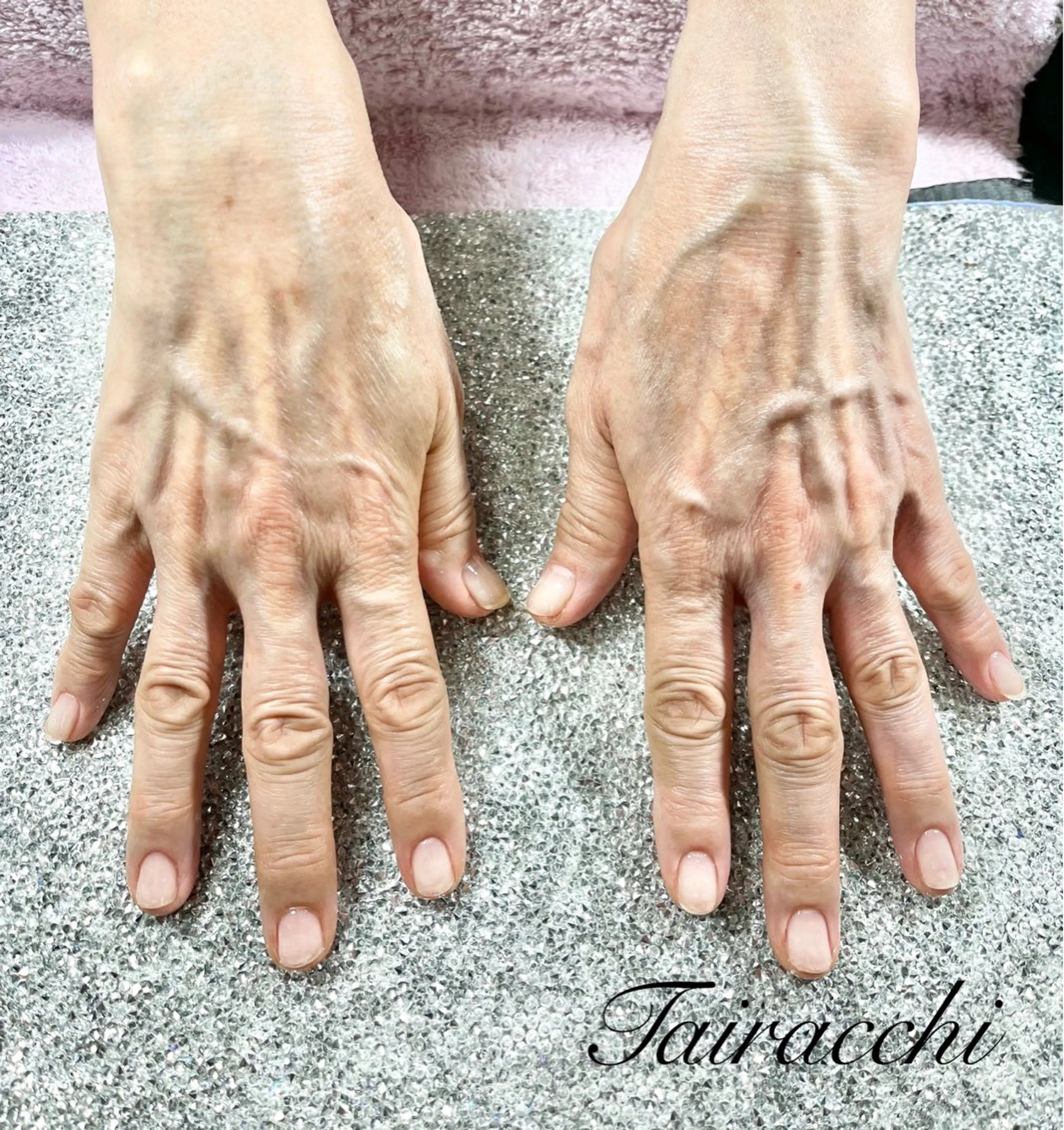 ネイル クリアネイル ジェルネイル キラキラネイル ハンドネイル Tairacchi タイラッチのネイルデザイン