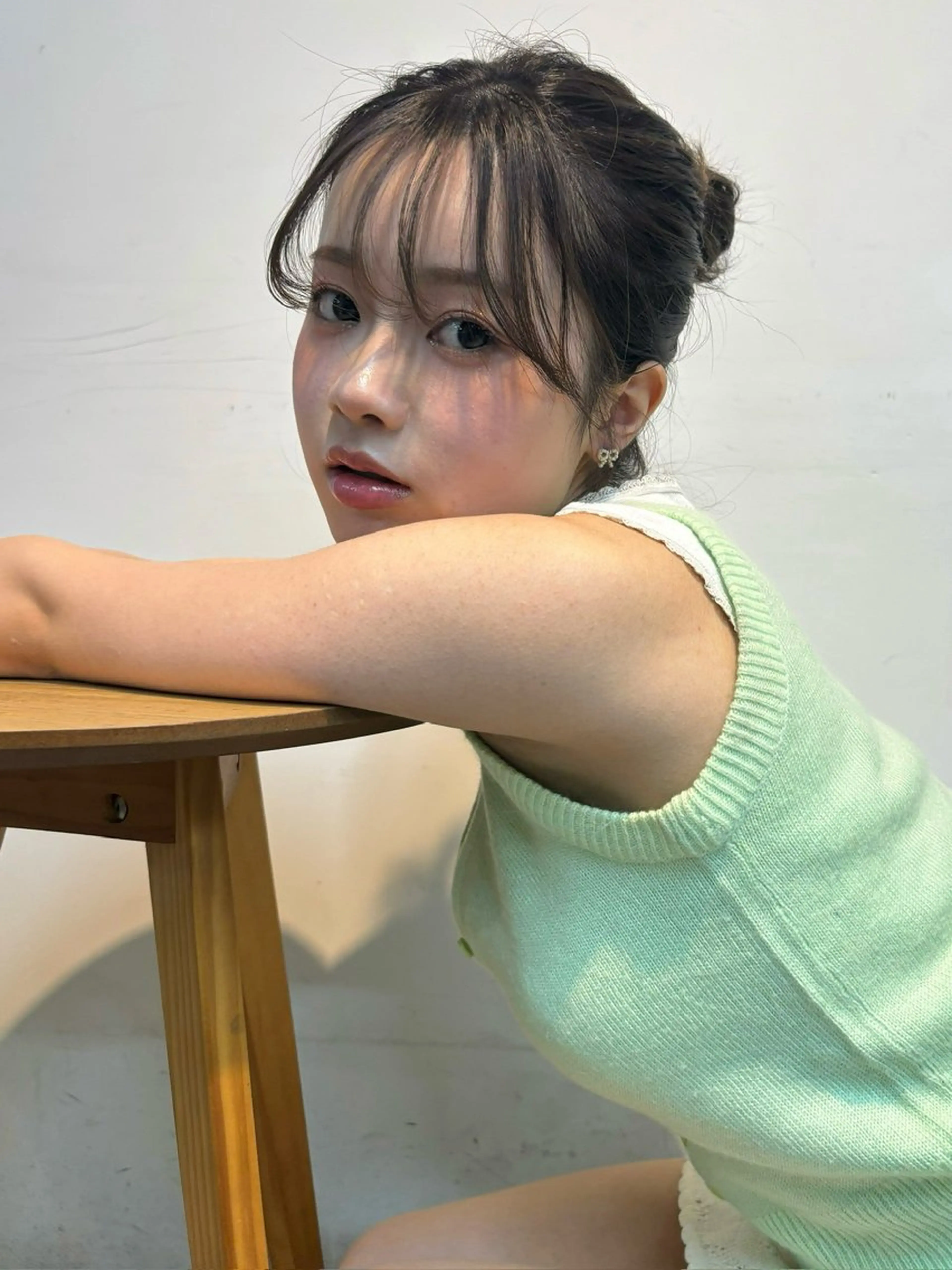 セミロング カラー カット ヘアカラー 林　蓮／レイヤー ／透明感カラーのヘアスタイル