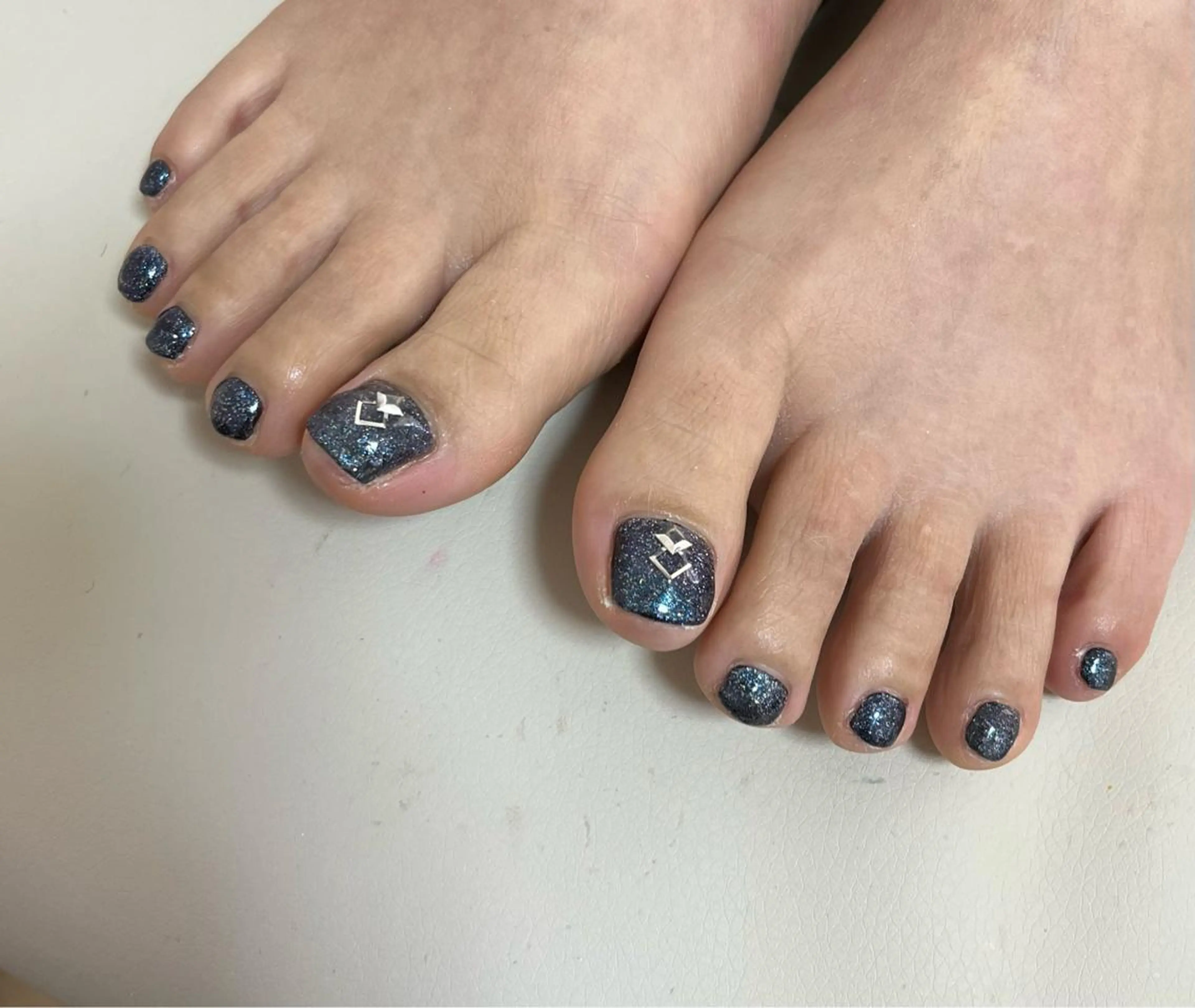 ネイル フットネイル シンプルネイル nail M&Tのネイルデザイン