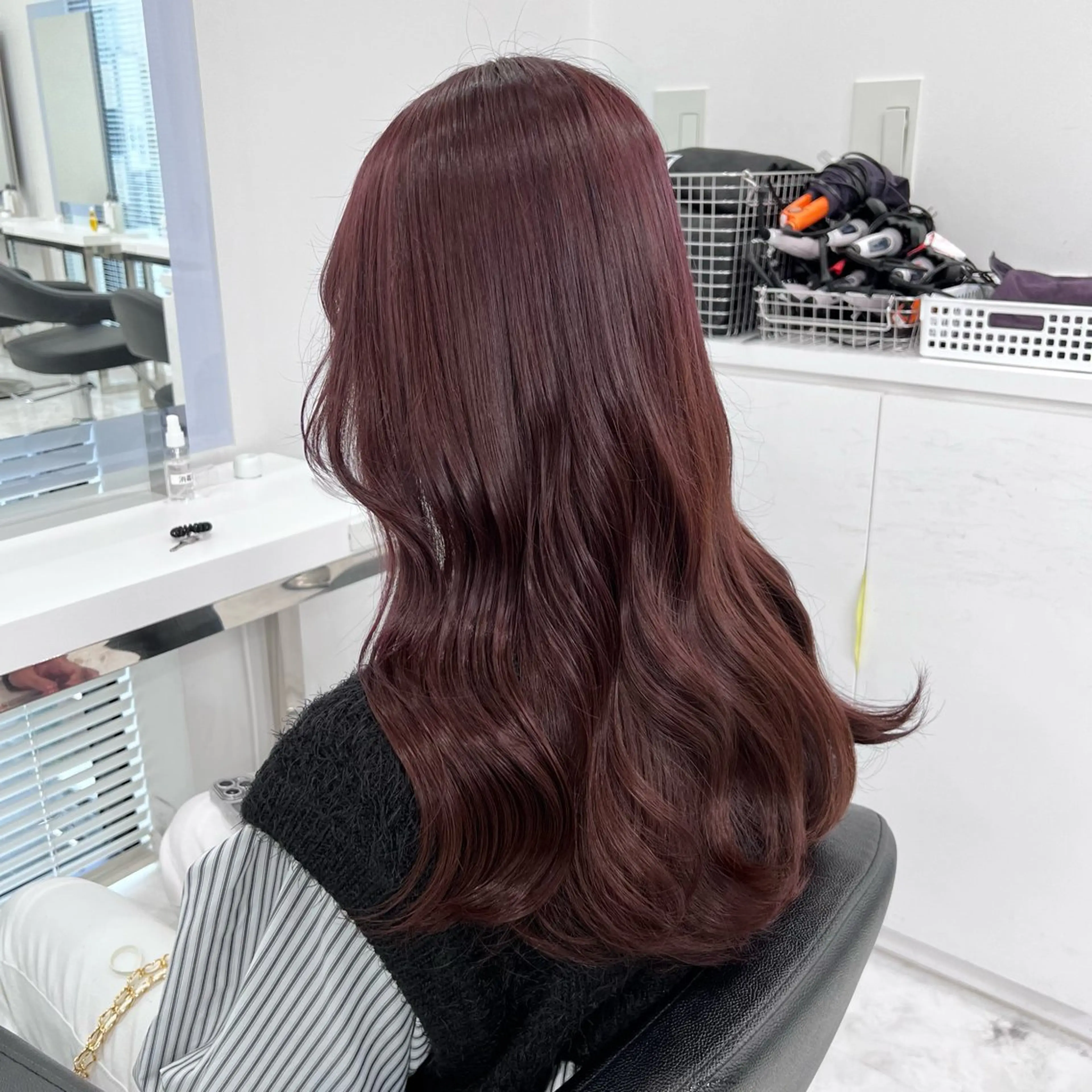 セミロング カラー パーマ ヘアアレンジ カット 縮毛矯正 トリートメント ヘッドスパ ヘアセット 💕トレンドうる艶髪 💕TUNE銀座のヘアスタイル