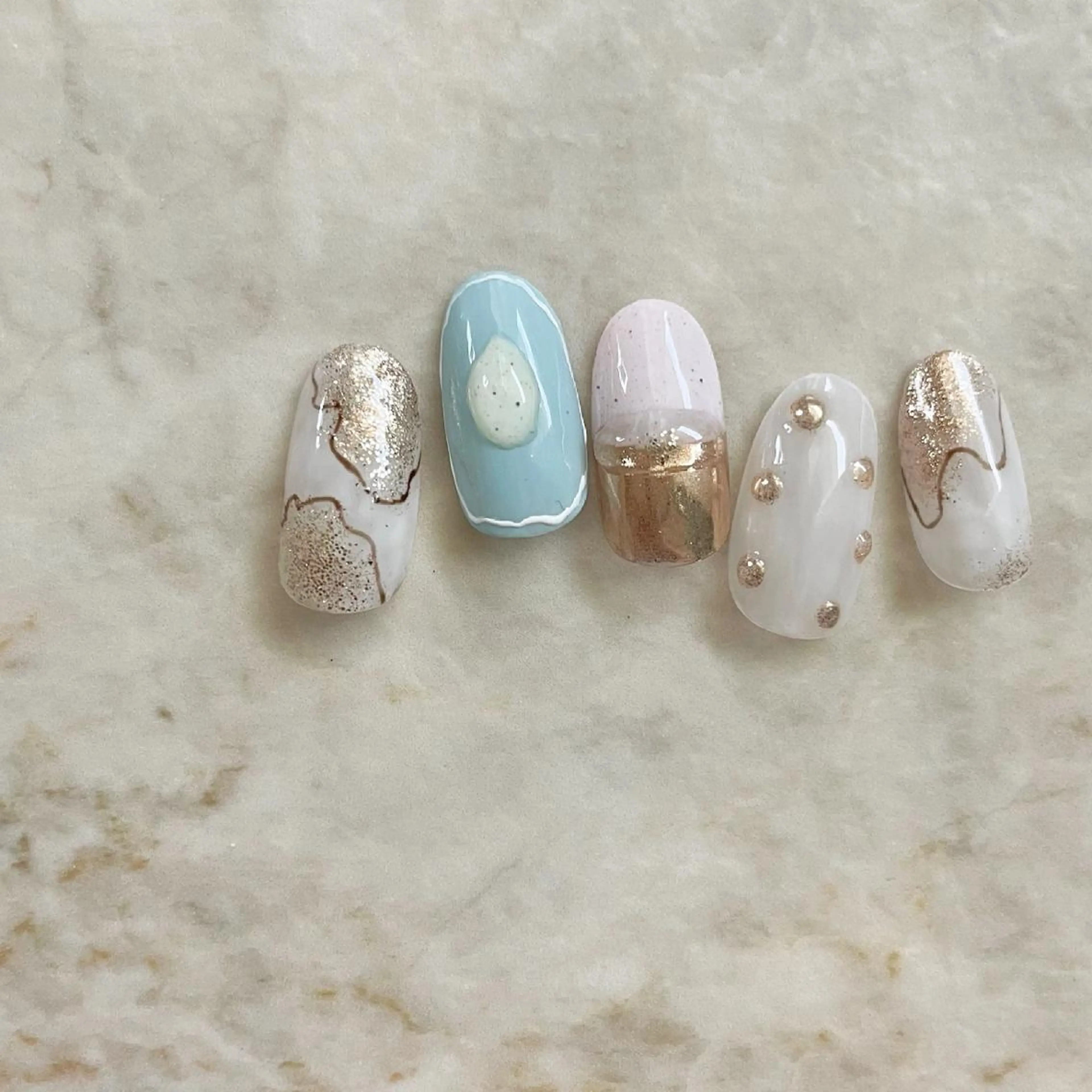 ネイル ニュアンスネイル Radia bykaonailsのネイルデザイン