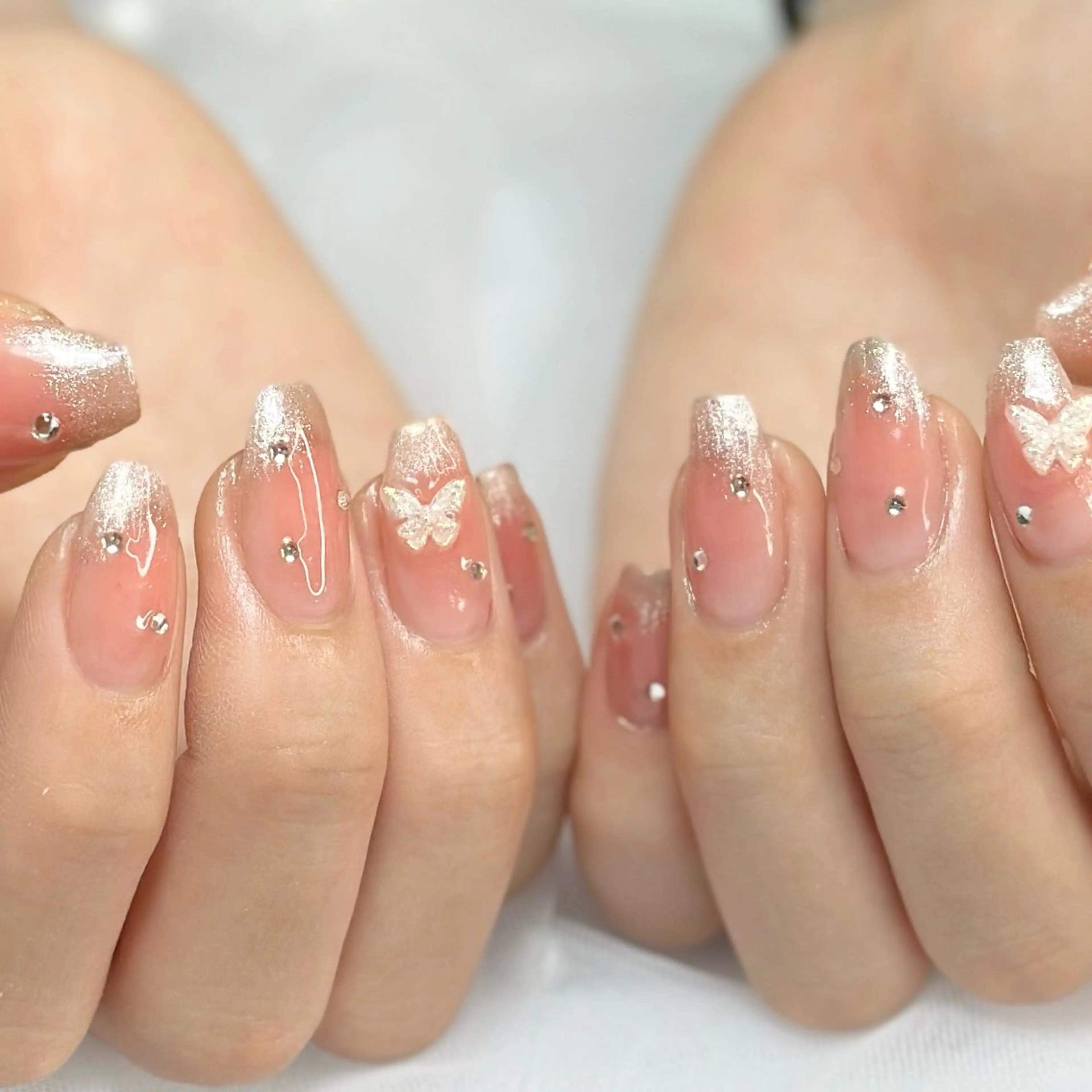 ネイル ストーンネイル HAIR&MAKE POSH 日暮里のネイルデザイン