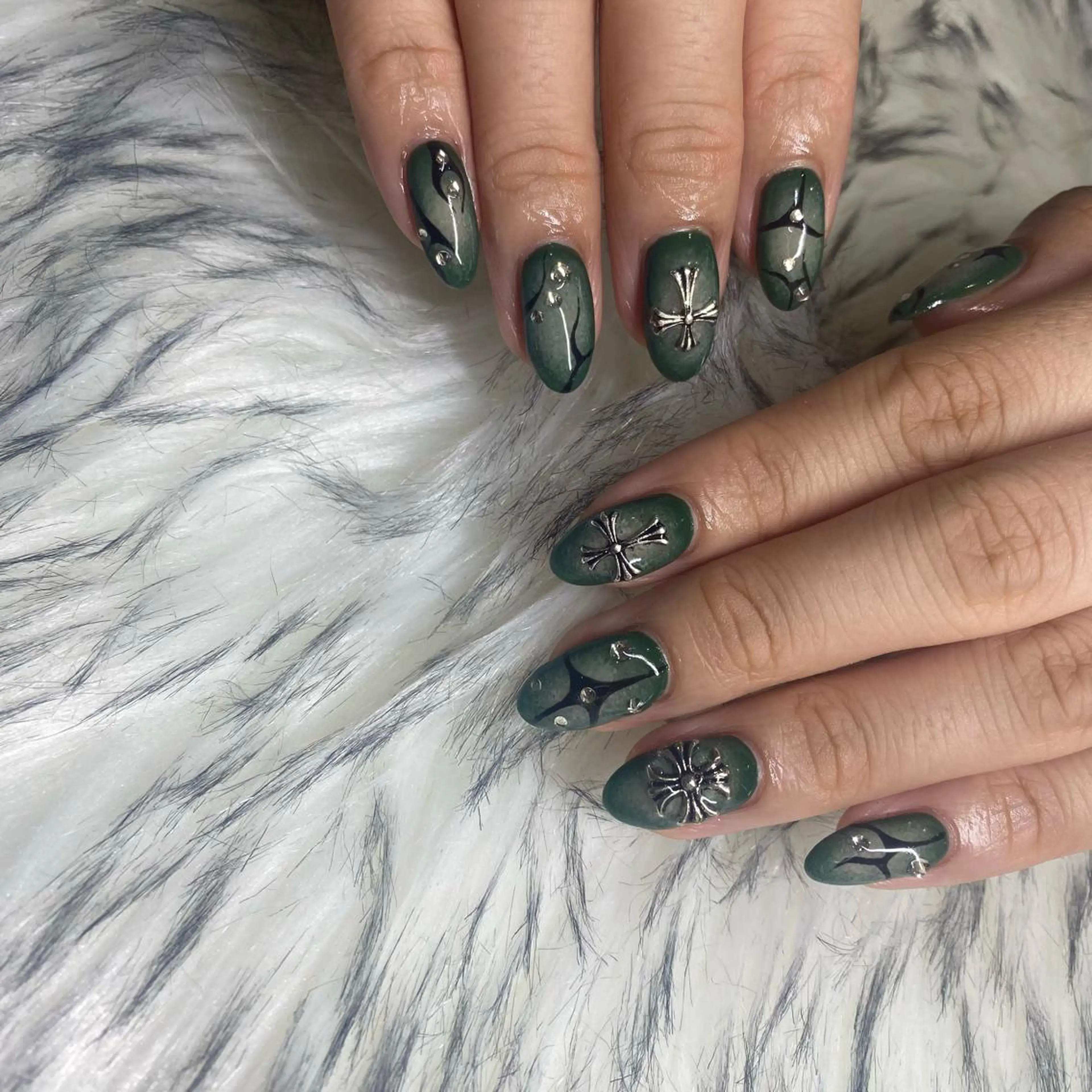 ネイル ハンドネイル la vie  Luire所属・la vie Luire ｱｽｶのネイルデザイン