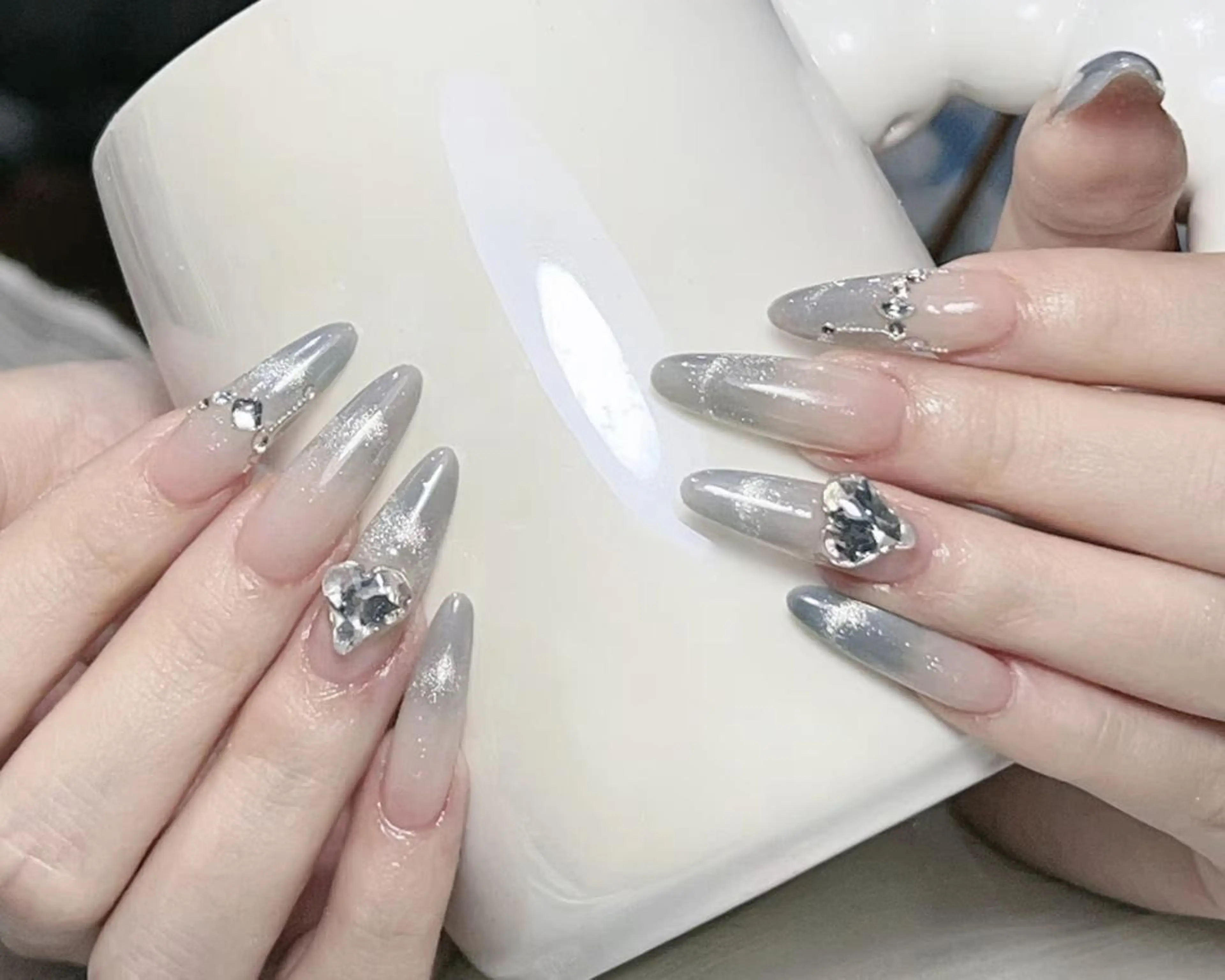 ネイル ハンドネイル エリ🫧 nail池袋東口のネイルデザイン