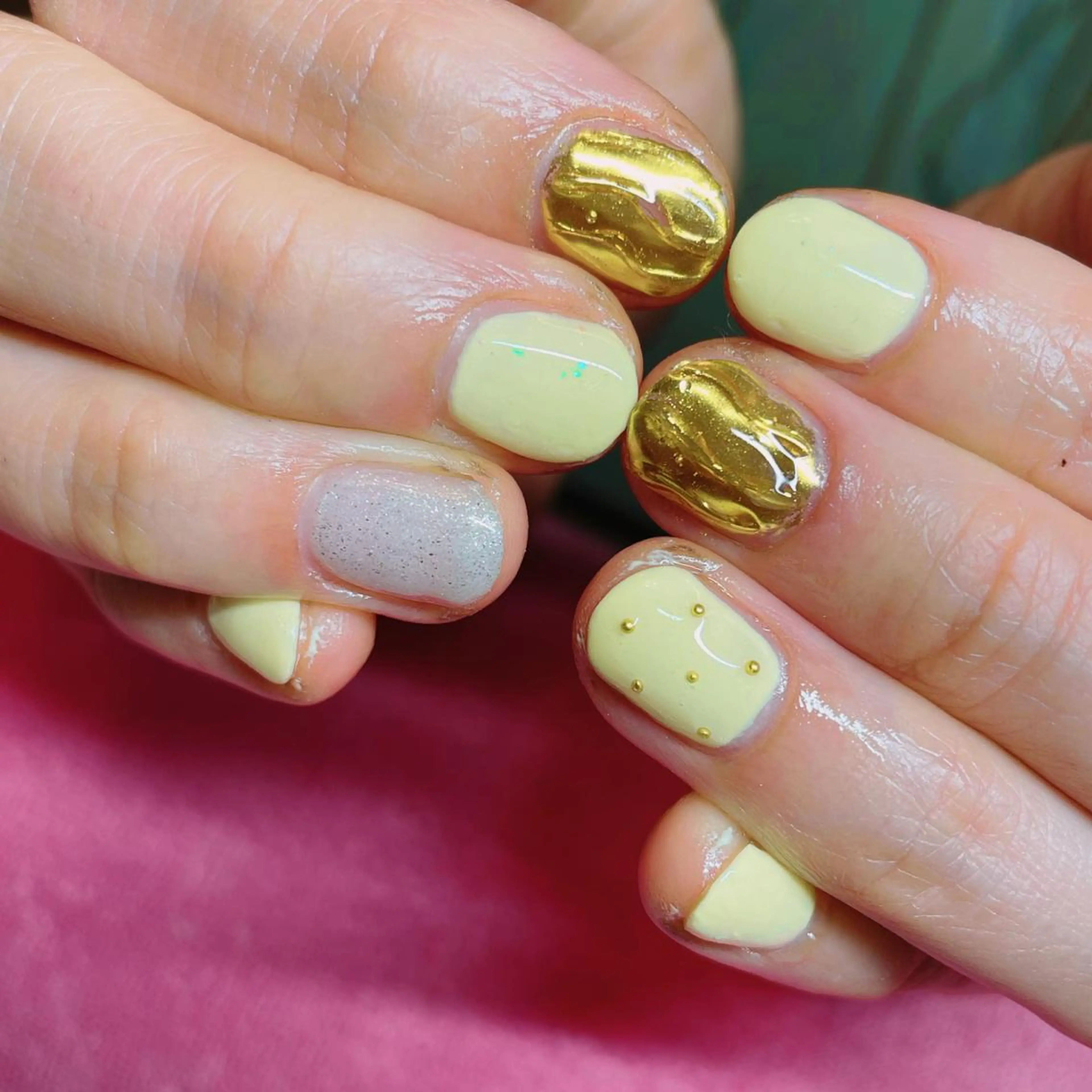 ネイル アートネイル オーロラネイル ラメ(グリッター) ミラーネイル パステルネイル Nail salon Ariettyのネイルデザイン