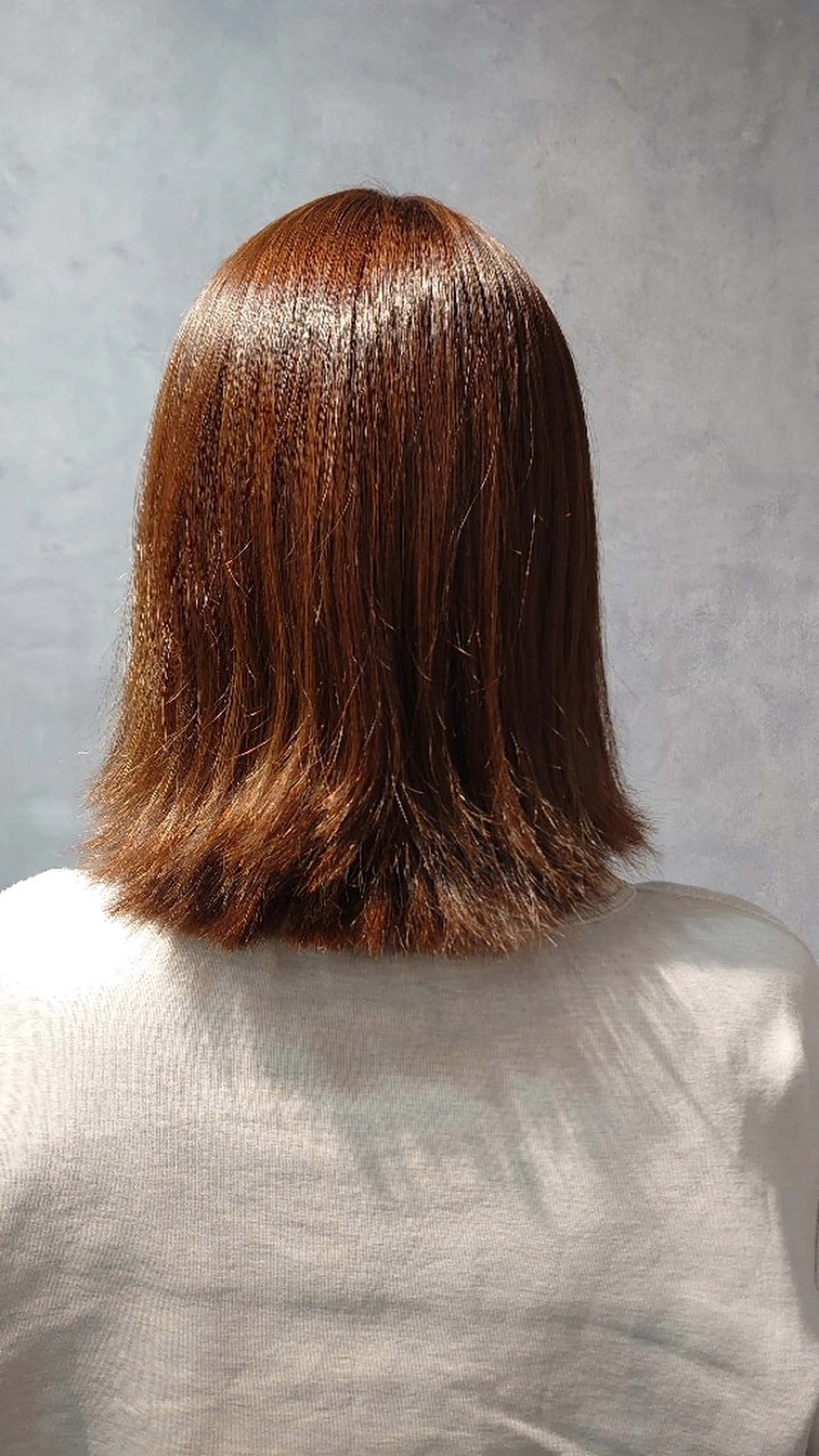 新村 泰幸のヘアスタイル