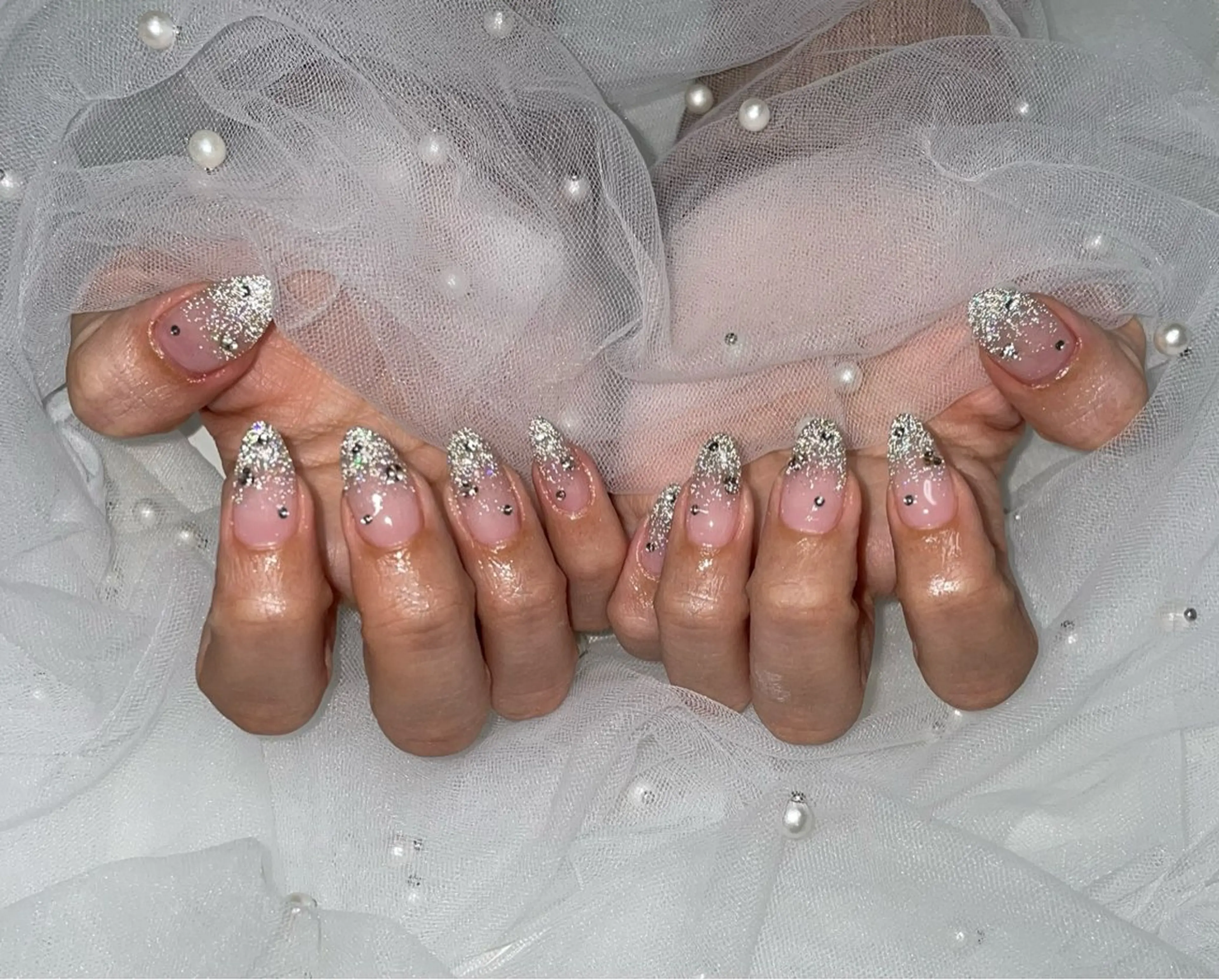 ネイル フラッシュネイル グラデーション ハンドネイル 🦋 Rina🦋のネイルデザイン