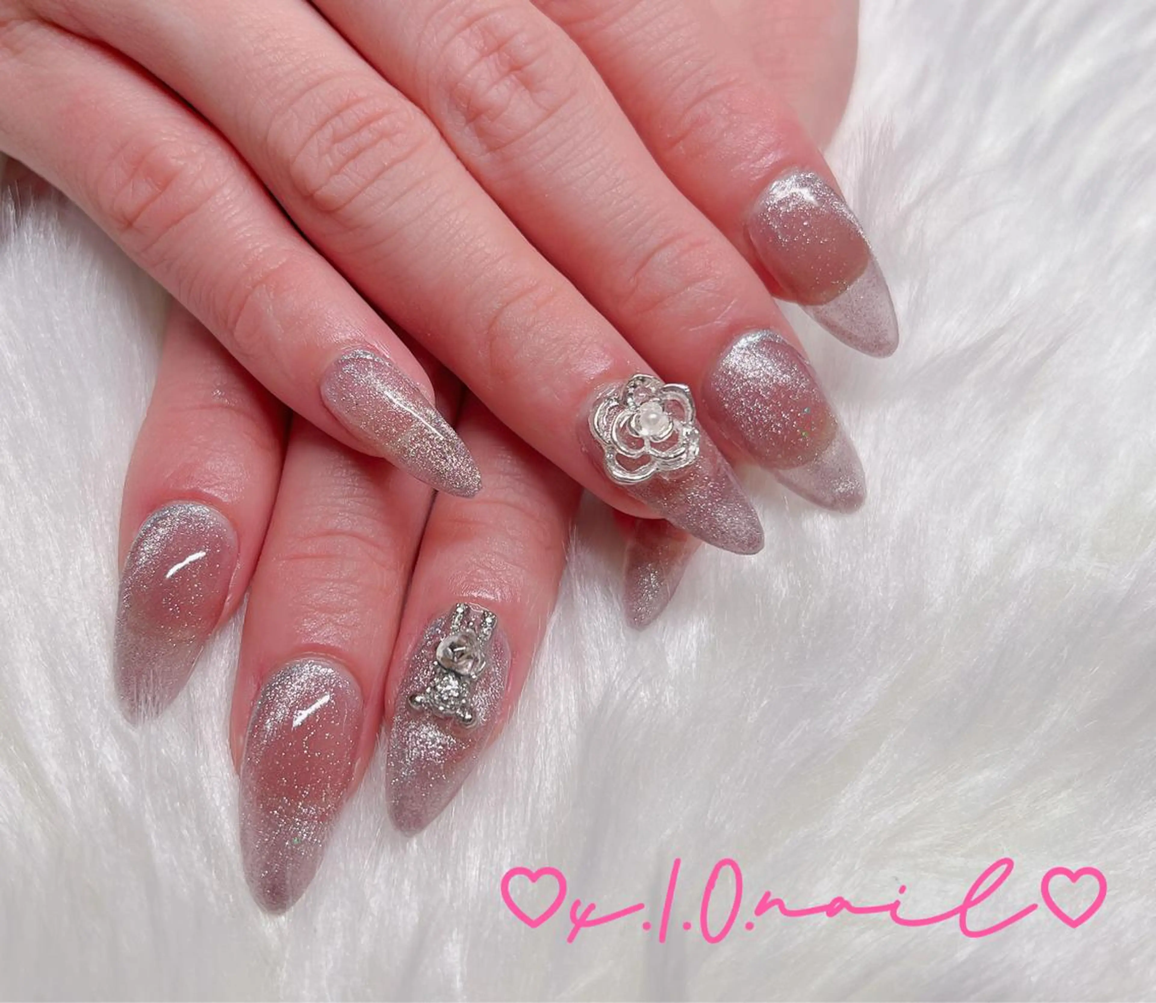 ネイル アニマル柄 アートネイル ニュアンスネイル ネイルチップ ハンドネイル x.1.0.nail ♡Cのネイルデザイン