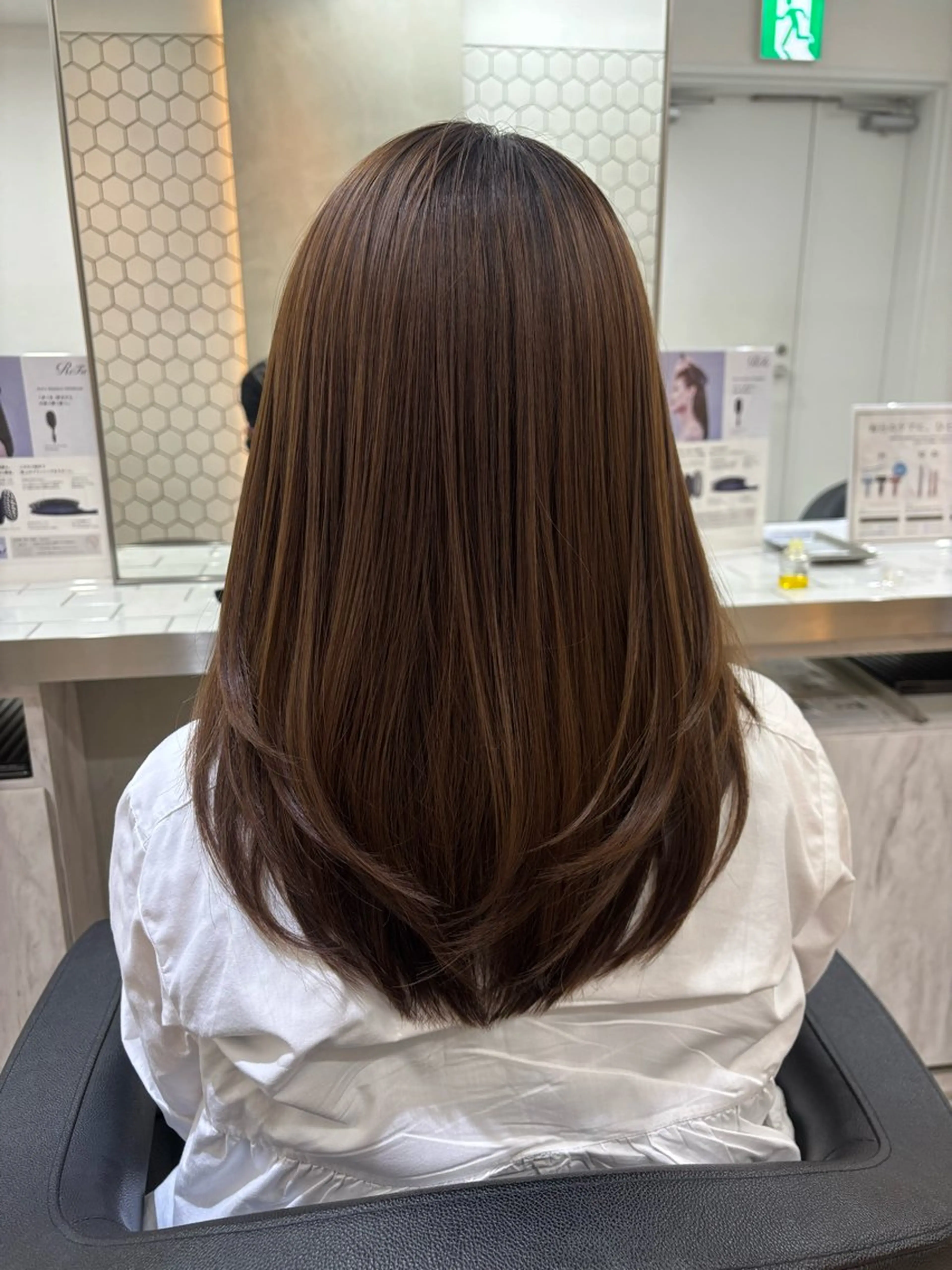 ミディアム カット トリートメント Viot 銀座 樋口 桃佳のヘアスタイル