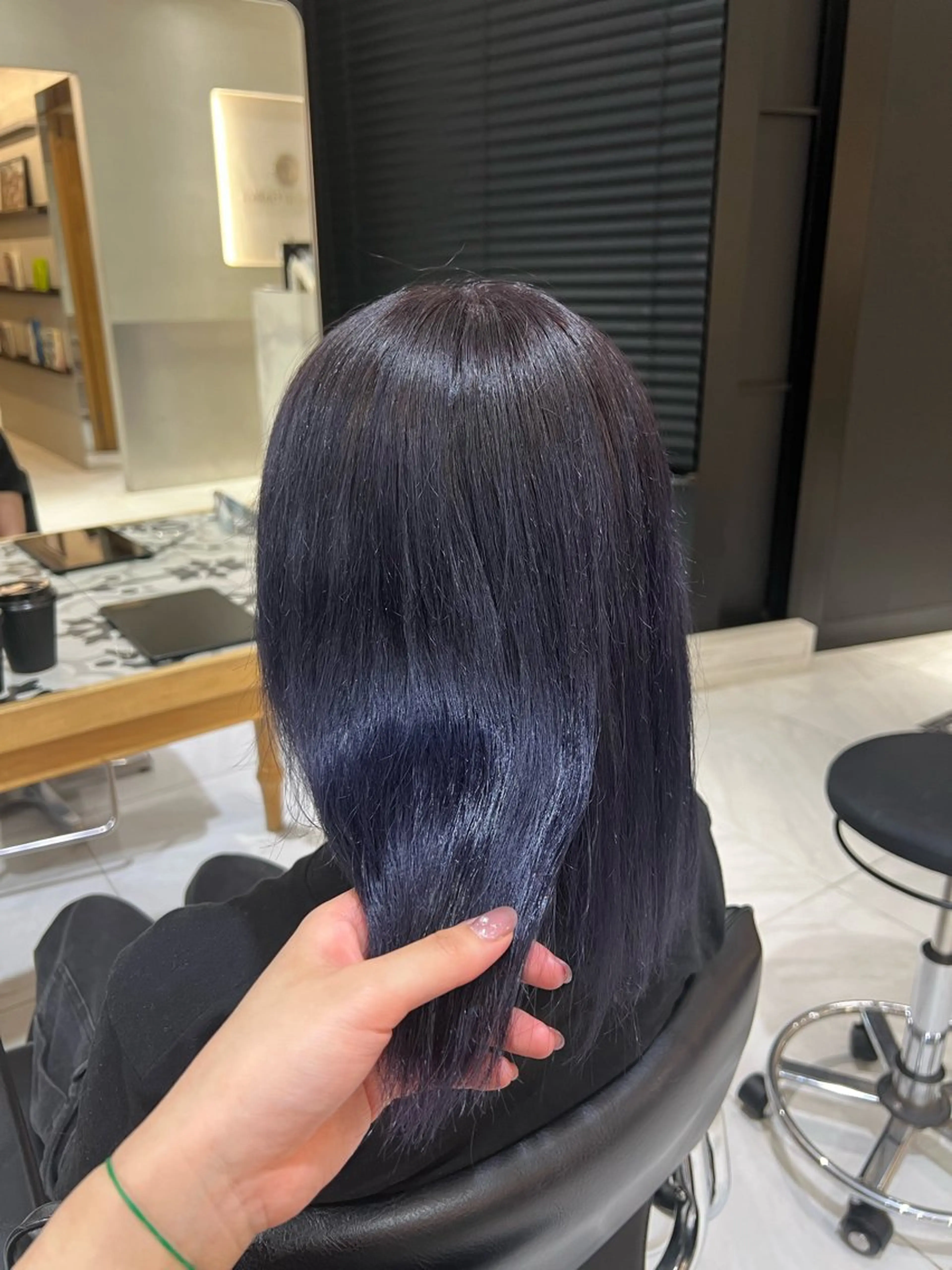 ミディアム ヘアカラー トリートメント ヘッドスパ ブリーチ/ブラウン 🤎MIREのヘアスタイル