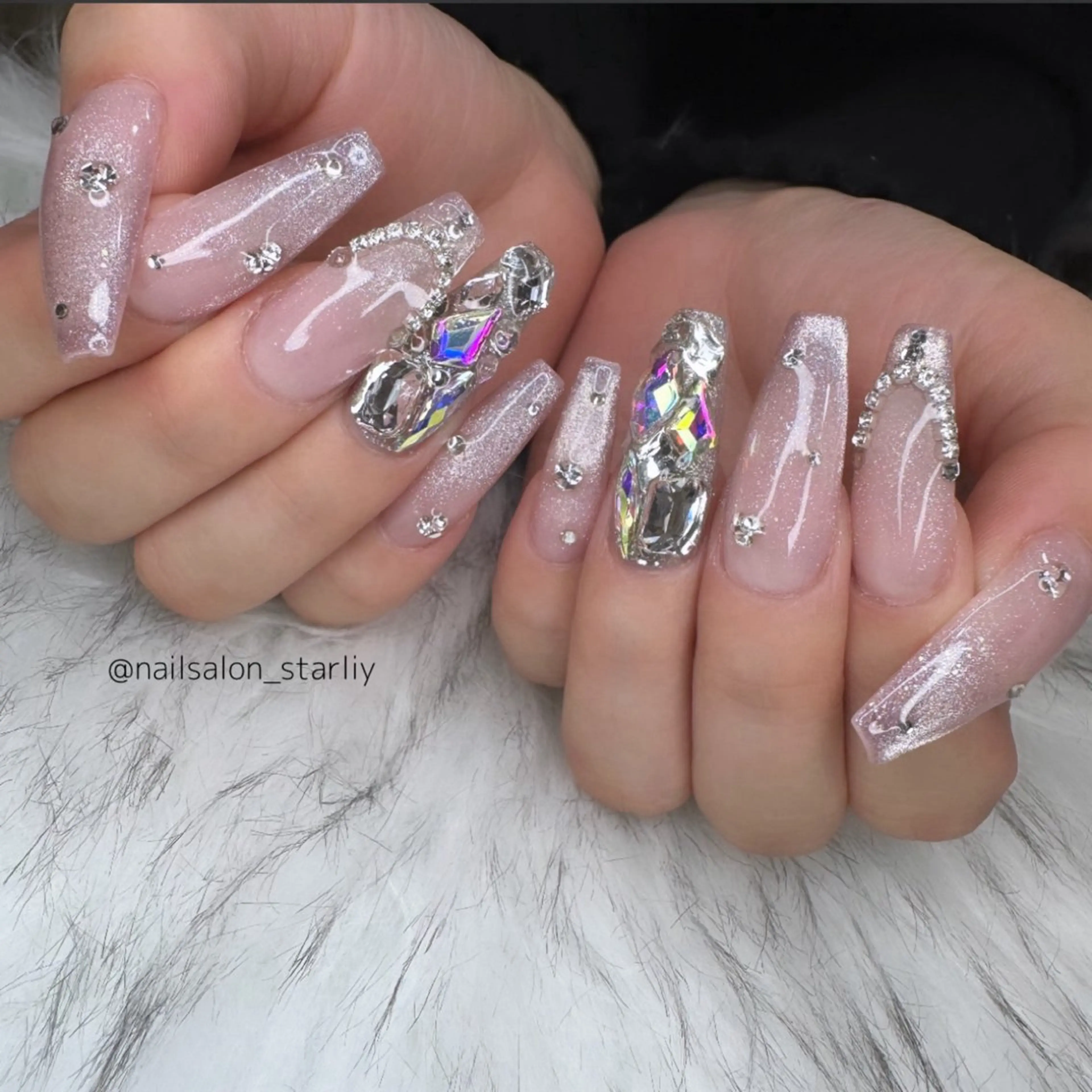 ネイル ~Starliy~ 三重県津市のネイルデザイン